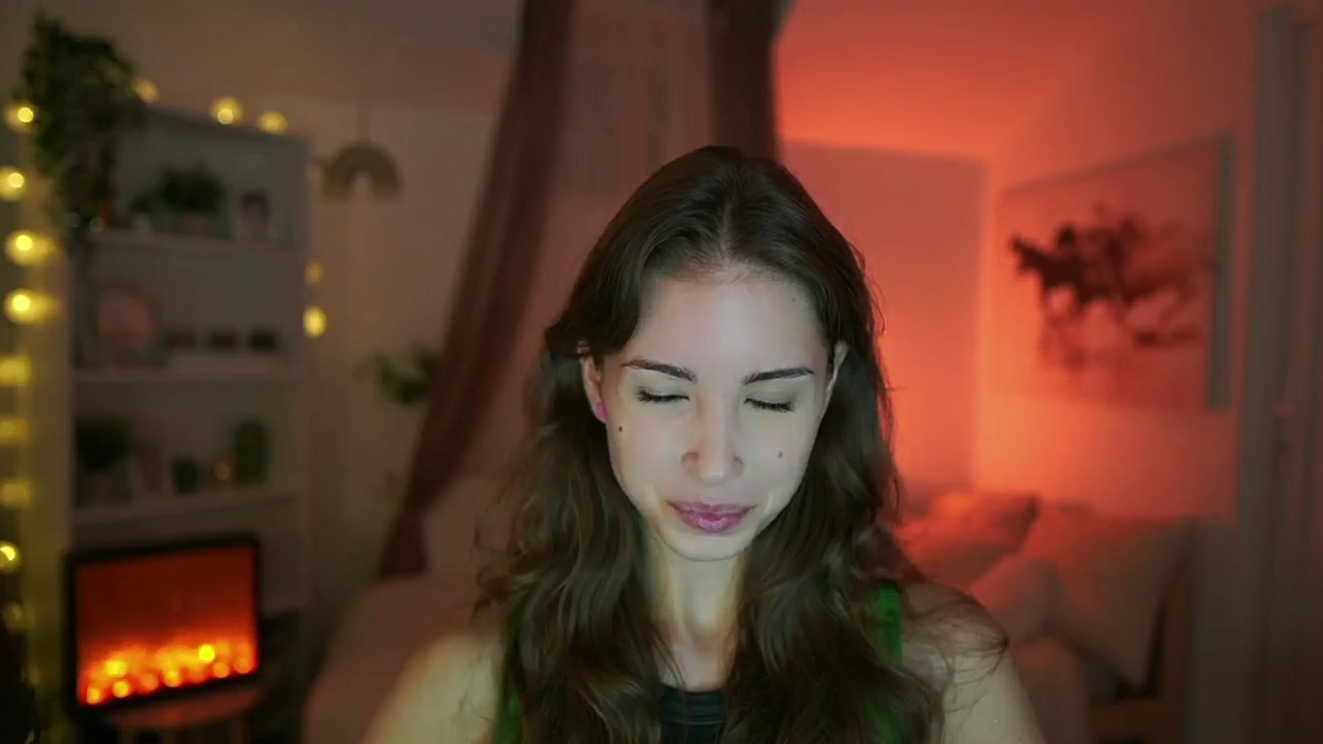 Gallery image thumbnail from Shy_jane's myfreecams stream on, 07/25/2024, 10:10 image 7 of 20