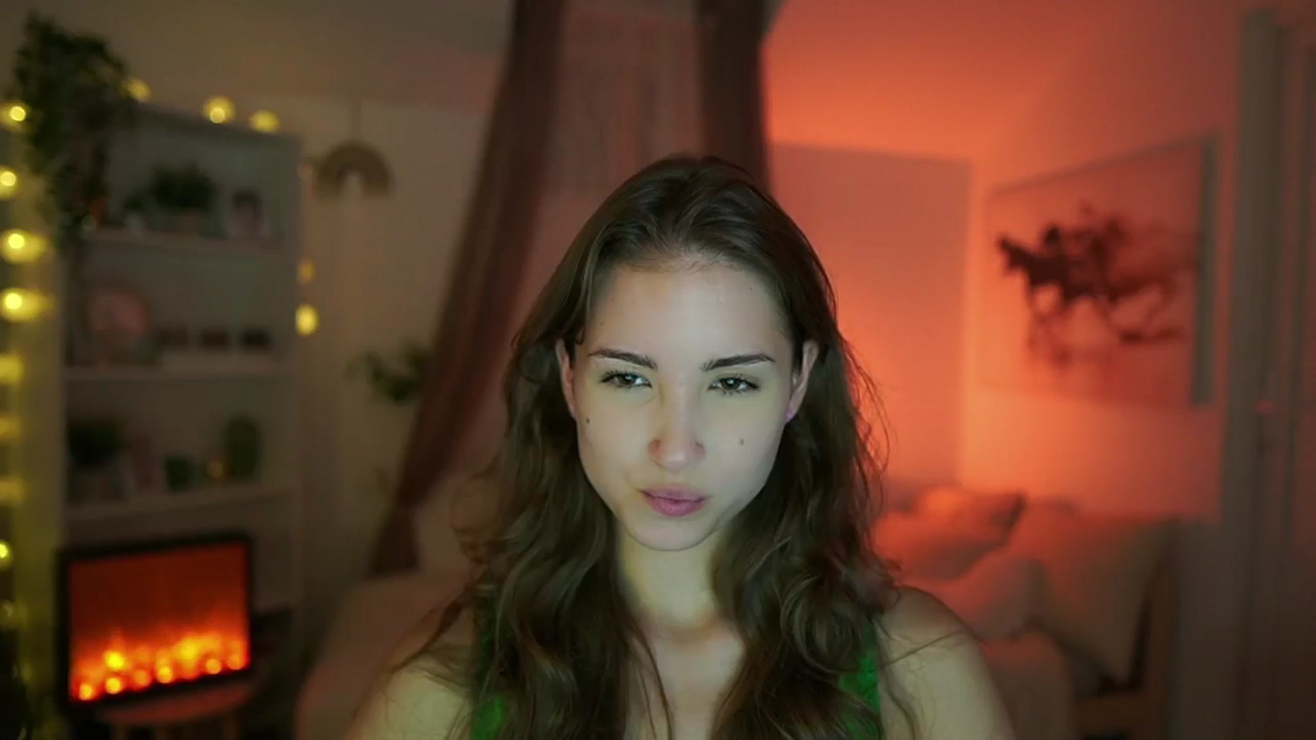 Gallery image thumbnail from Shy_jane's myfreecams stream on, 07/25/2024, 11:25 image 14 of 20