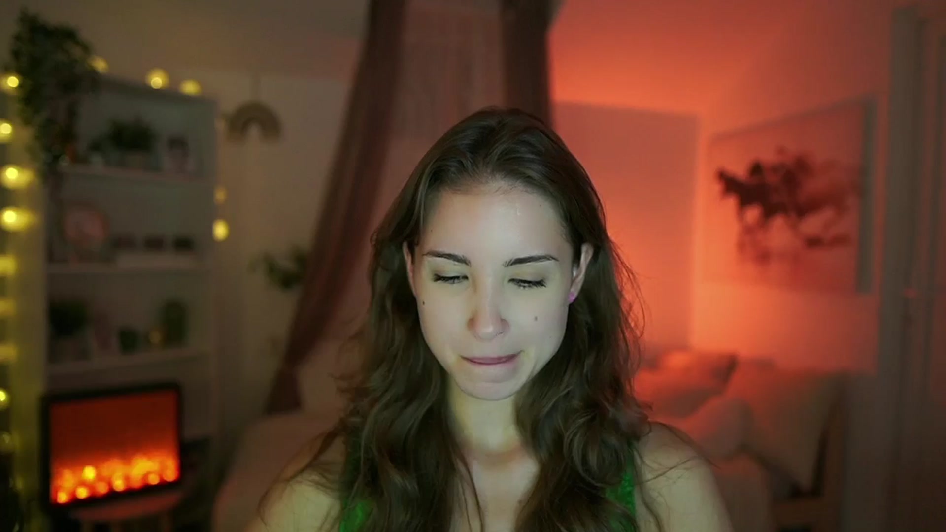 Gallery image thumbnail from Shy_jane's myfreecams stream on, 07/25/2024, 11:25 image 11 of 20