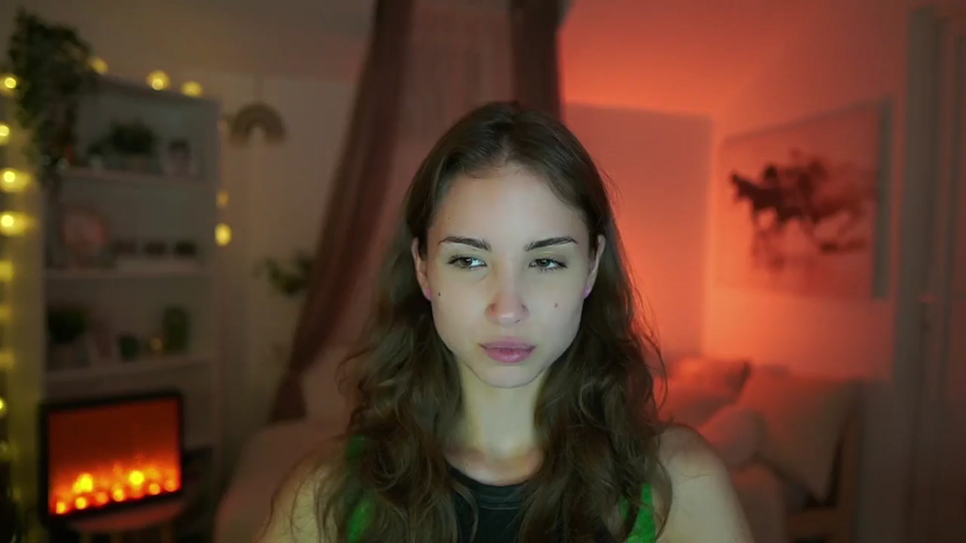 Gallery image thumbnail from Shy_jane's myfreecams stream on, 07/25/2024, 13:02 image 6 of 20