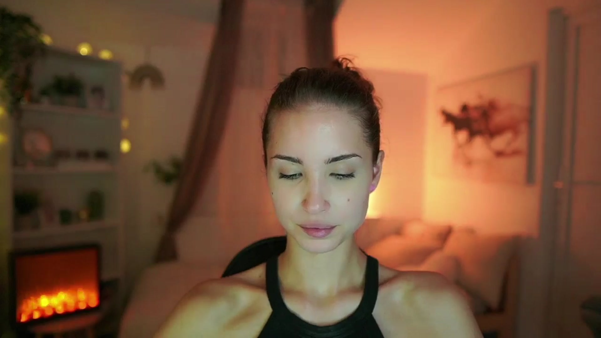 Gallery image thumbnail from Shy_jane's myfreecams stream on, 07/25/2024, 17:28 image 3 of 20