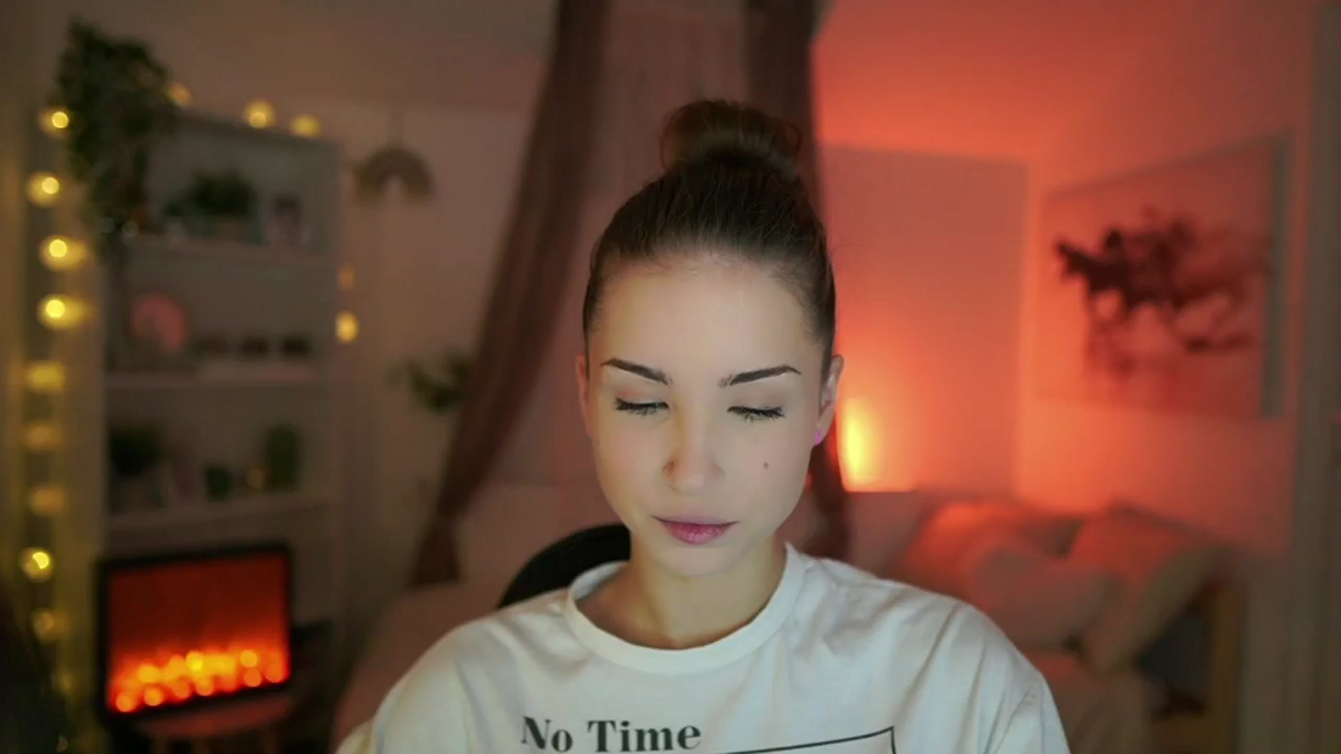 Gallery image thumbnail from Shy_jane's myfreecams stream on, 07/26/2024, 07:42 image 4 of 20