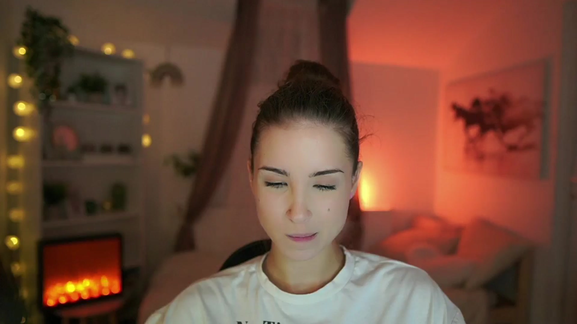 Gallery image thumbnail from Shy_jane's myfreecams stream on, 07/26/2024, 09:46 image 11 of 20