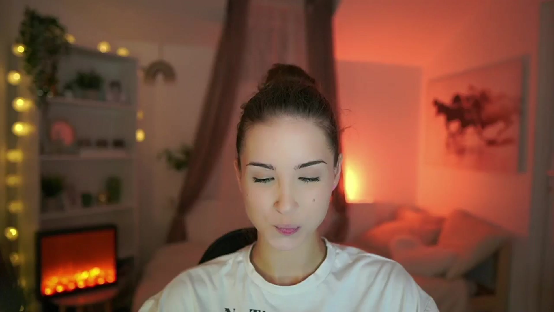Gallery image thumbnail from Shy_jane's myfreecams stream on, 07/26/2024, 09:46 image 14 of 20