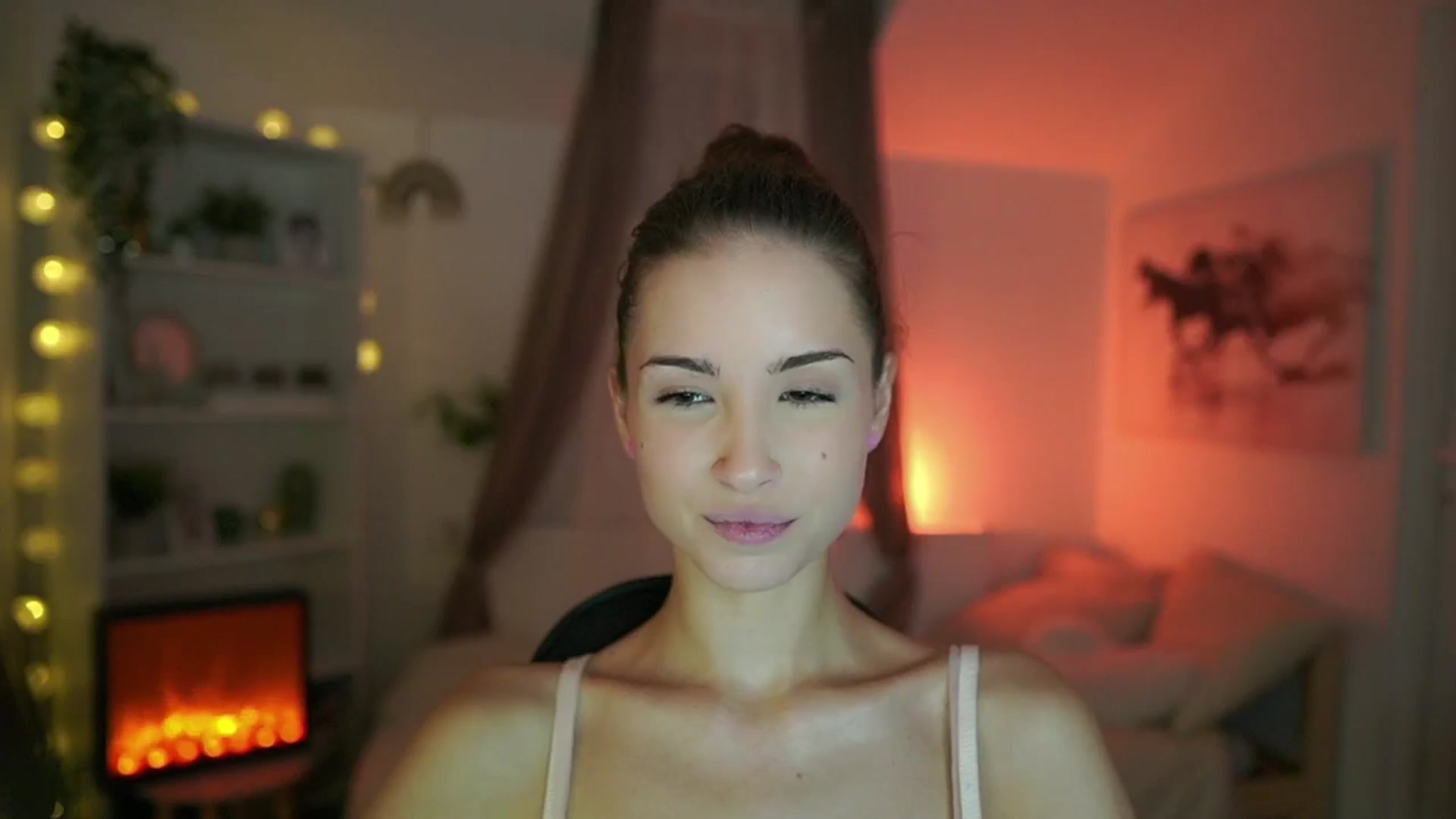 Gallery image thumbnail from Shy_jane's myfreecams stream on, 07/26/2024, 10:38 image 3 of 20