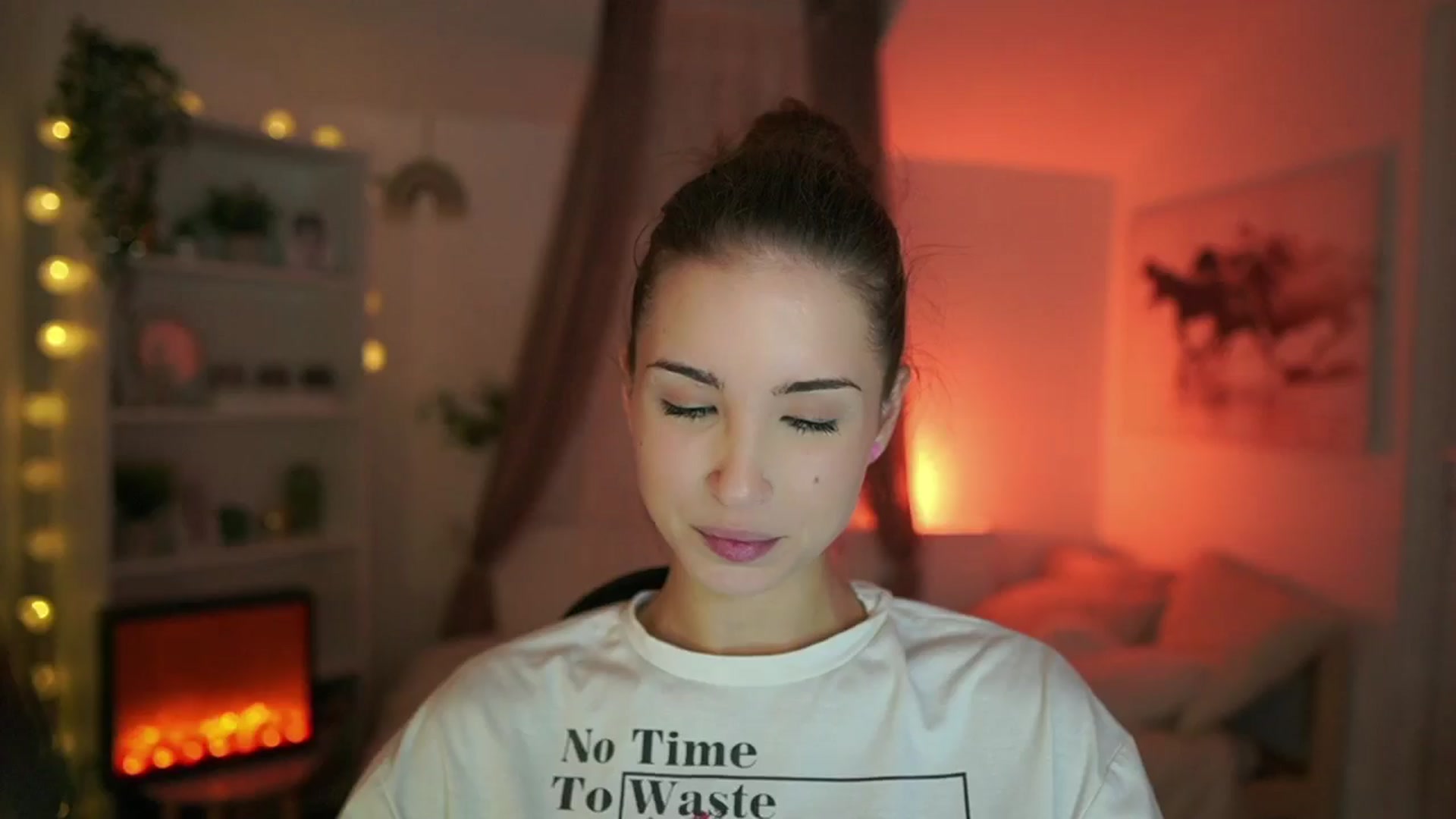 Gallery image thumbnail from Shy_jane's myfreecams stream on, 07/26/2024, 10:38 image 16 of 20