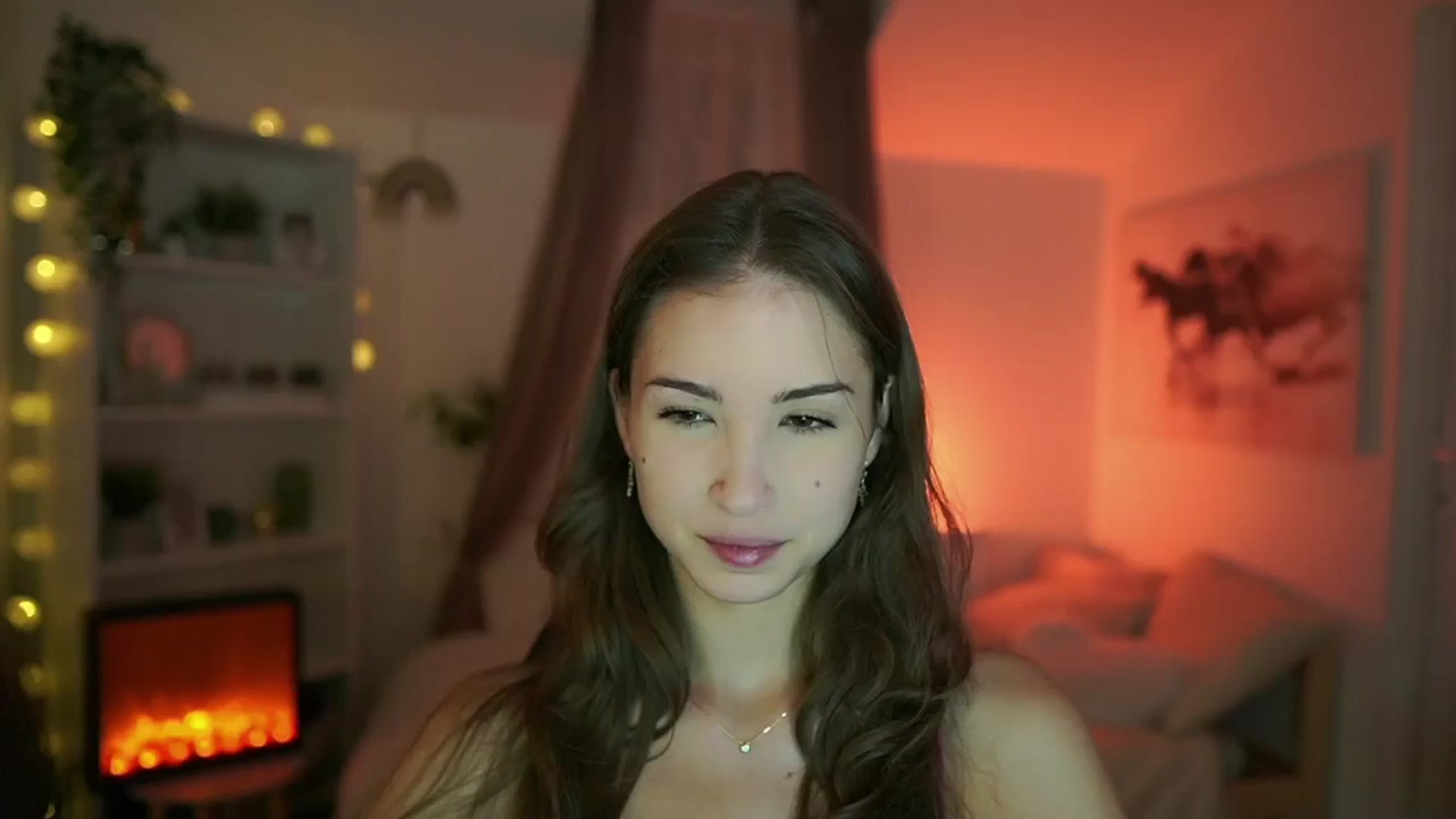 Gallery image thumbnail from Shy_jane's myfreecams stream on, 07/28/2024, 09:08 image 3 of 20