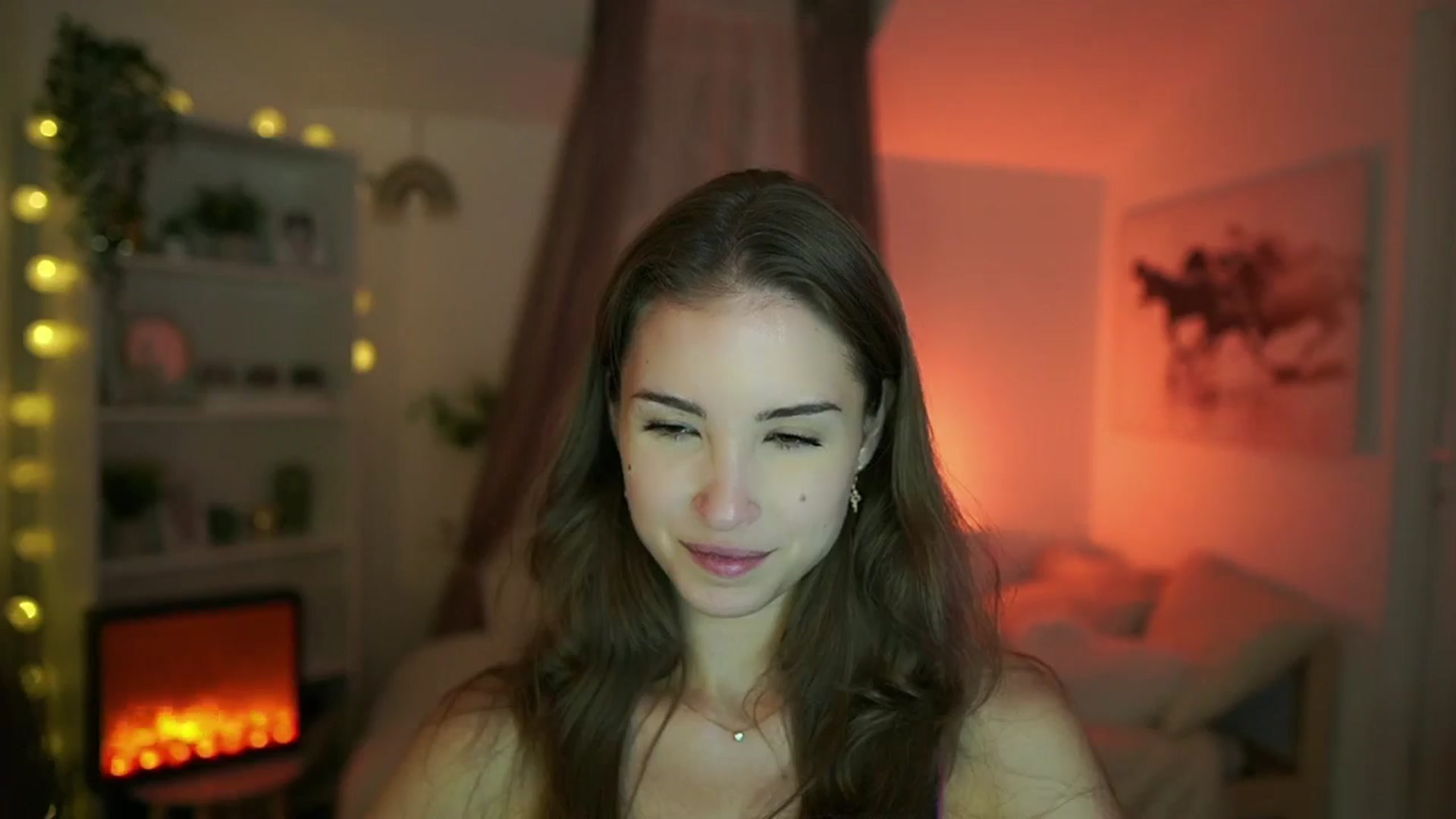 Gallery image thumbnail from Shy_jane's myfreecams stream on, 07/28/2024, 13:14 image 3 of 20