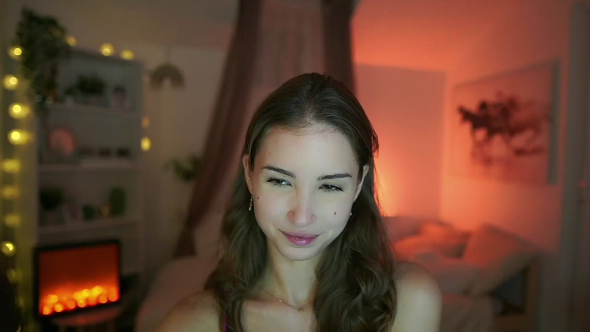 Gallery image thumbnail from Shy_jane's myfreecams stream on, 07/28/2024, 14:12 image 1 of 20