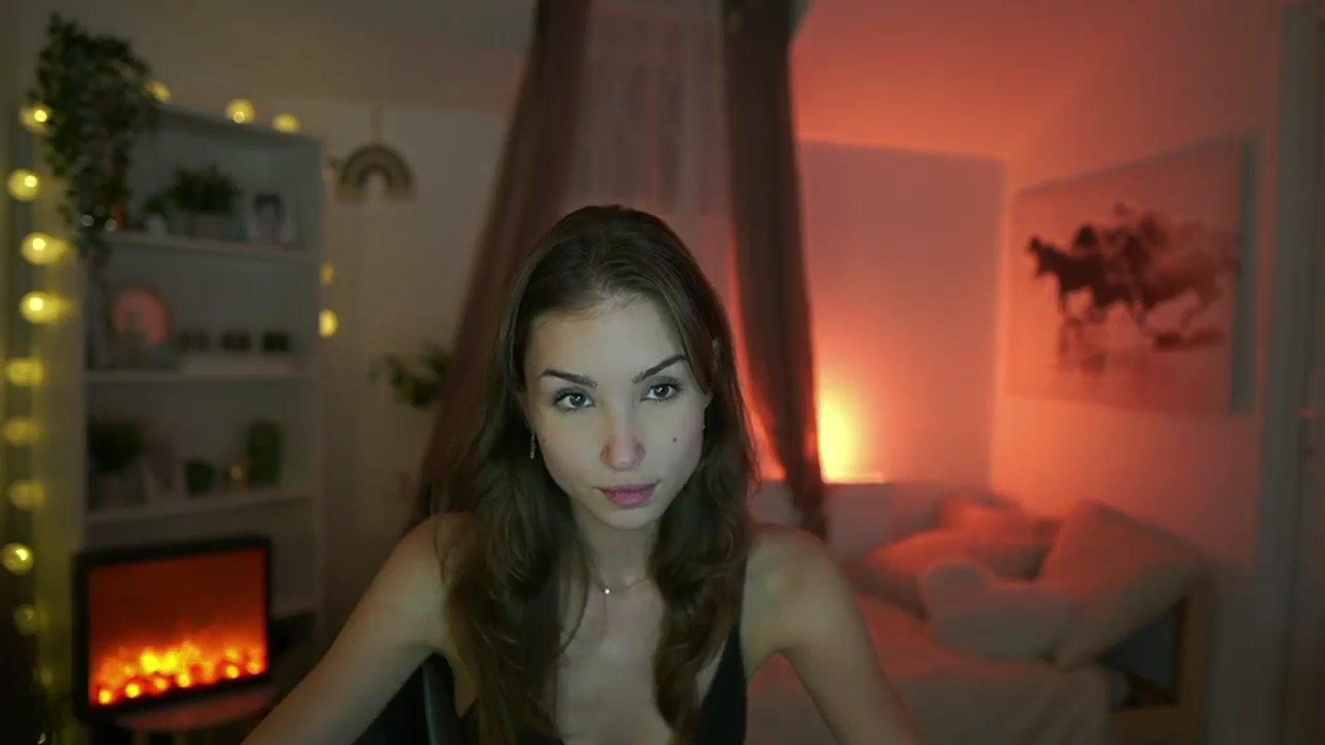 Gallery image thumbnail from Shy_jane's myfreecams stream on, 07/28/2024, 14:12 image 13 of 20