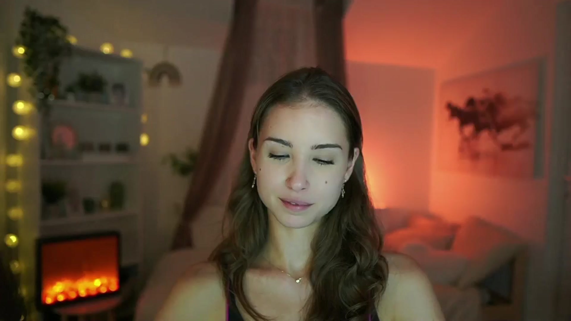 Gallery image thumbnail from Shy_jane's myfreecams stream on, 07/28/2024, 14:12 image 3 of 20