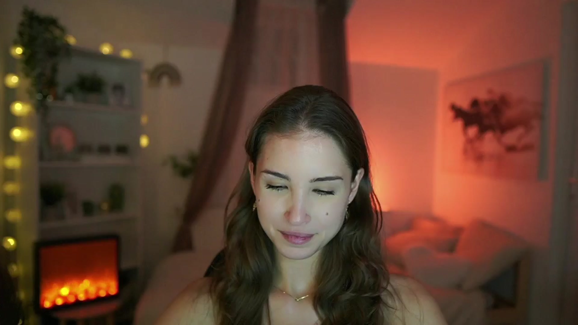 Gallery image thumbnail from Shy_jane's myfreecams stream on, 07/28/2024, 15:32 image 7 of 20