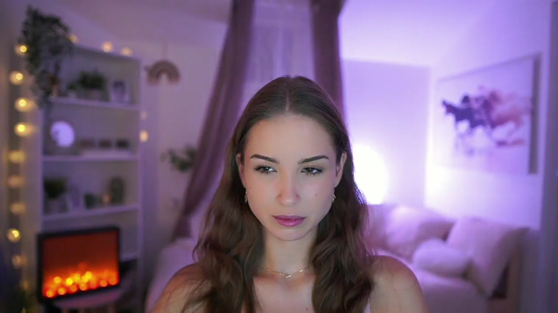 Gallery image thumbnail from Shy_jane's myfreecams stream on, 07/31/2024, 15:01 image 3 of 20