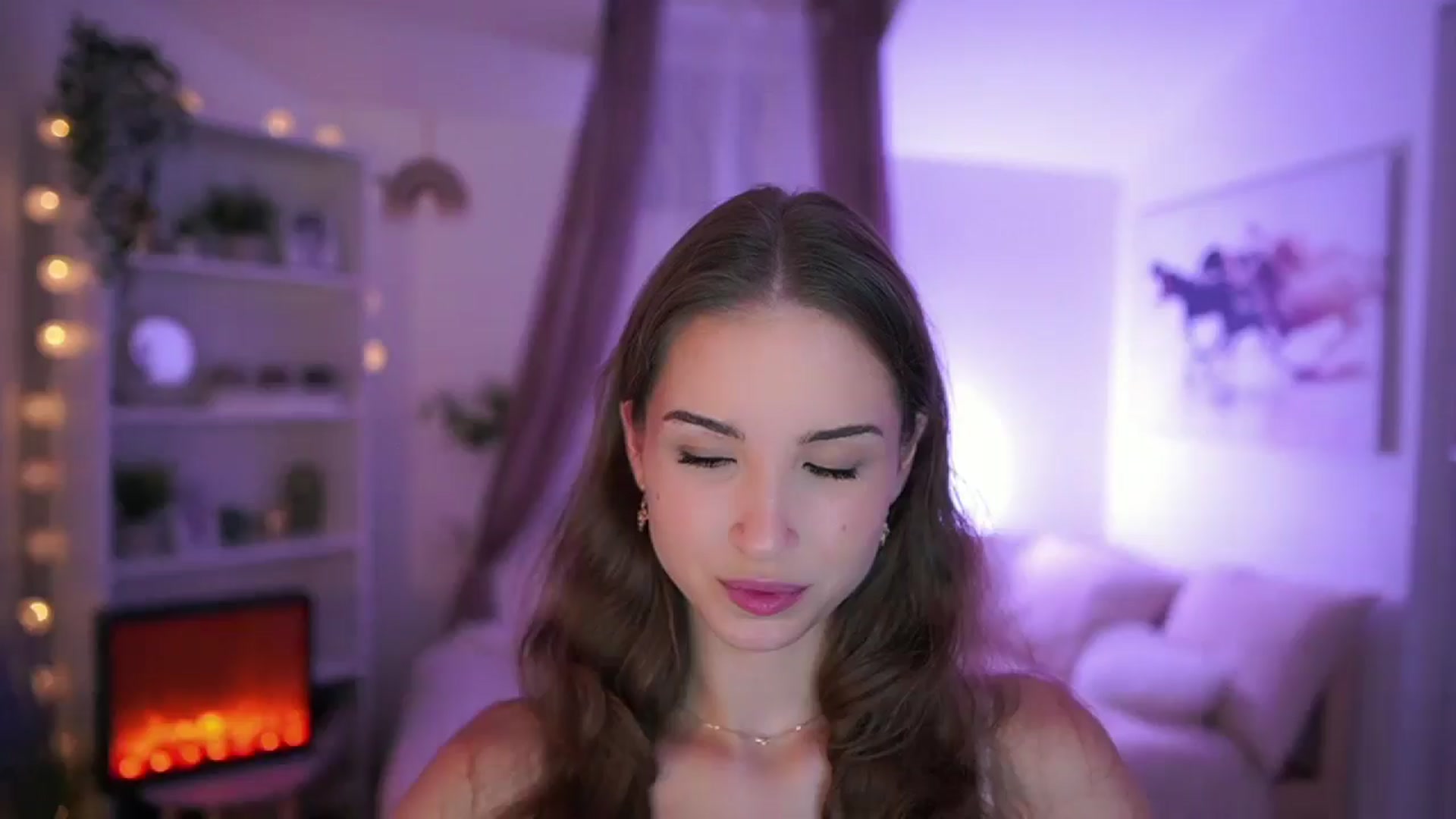 Gallery image thumbnail from Shy_jane's myfreecams stream on, 07/31/2024, 16:22 image 4 of 20