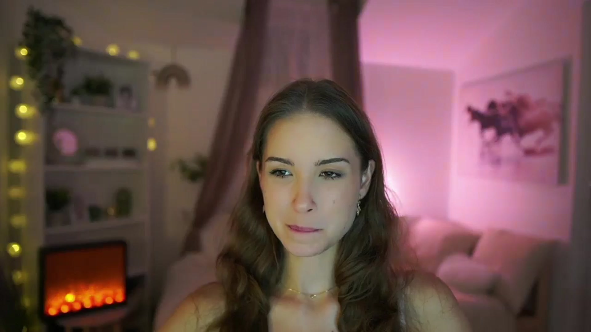 Gallery image thumbnail from Shy_jane's myfreecams stream on, 07/31/2024, 16:22 image 3 of 20