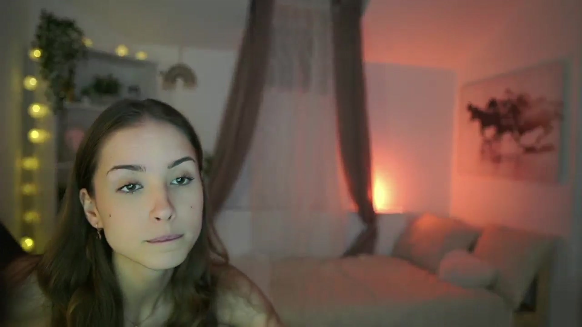 Gallery image thumbnail from Shy_jane's myfreecams stream on, 08/04/2024, 09:05 image 15 of 20