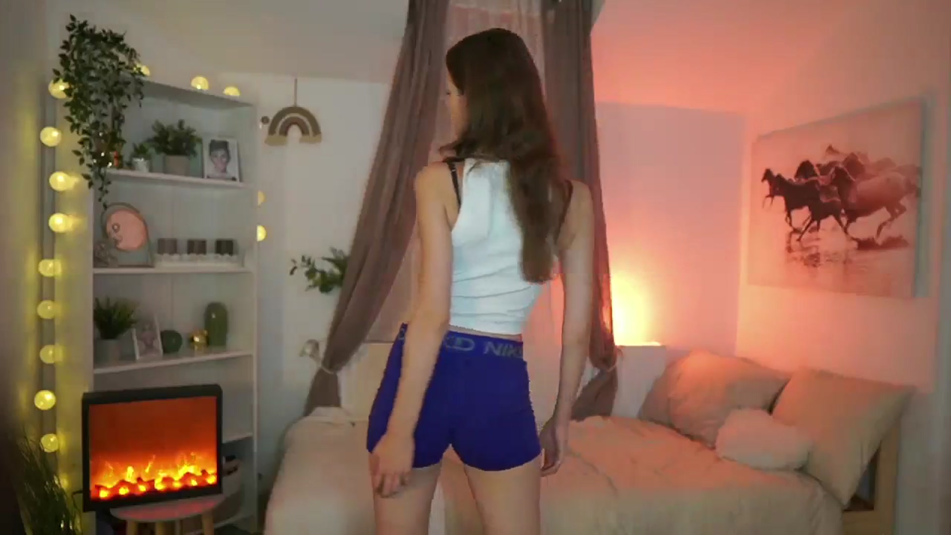 Gallery image thumbnail from Shy_jane's myfreecams stream on, 08/04/2024, 09:05 image 11 of 20