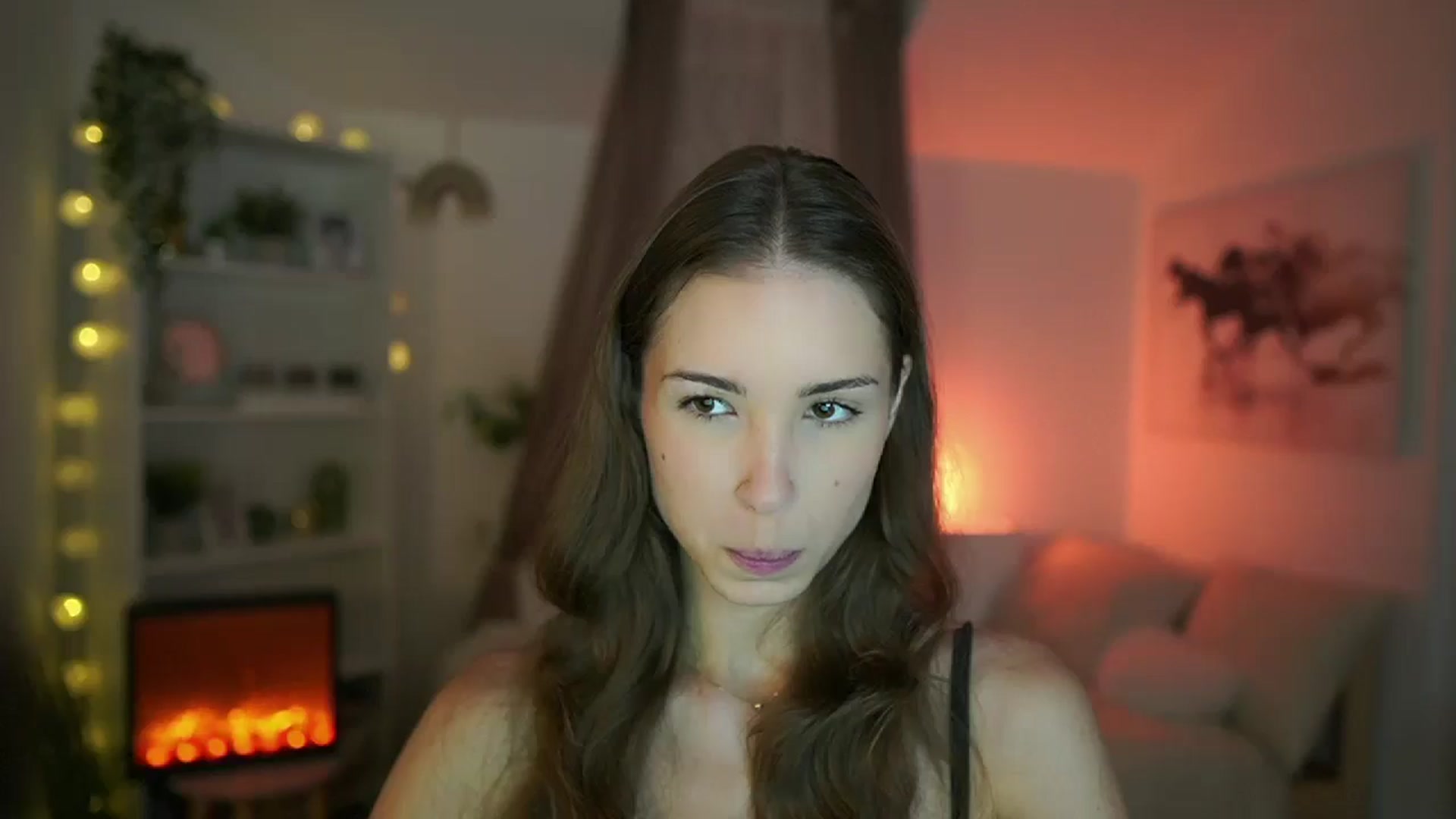 Gallery image thumbnail from Shy_jane's myfreecams stream on, 08/04/2024, 09:05 image 14 of 20