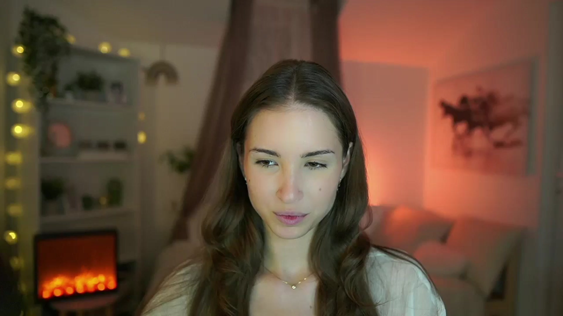 Gallery image thumbnail from Shy_jane's myfreecams stream on, 08/04/2024, 12:15 image 5 of 20