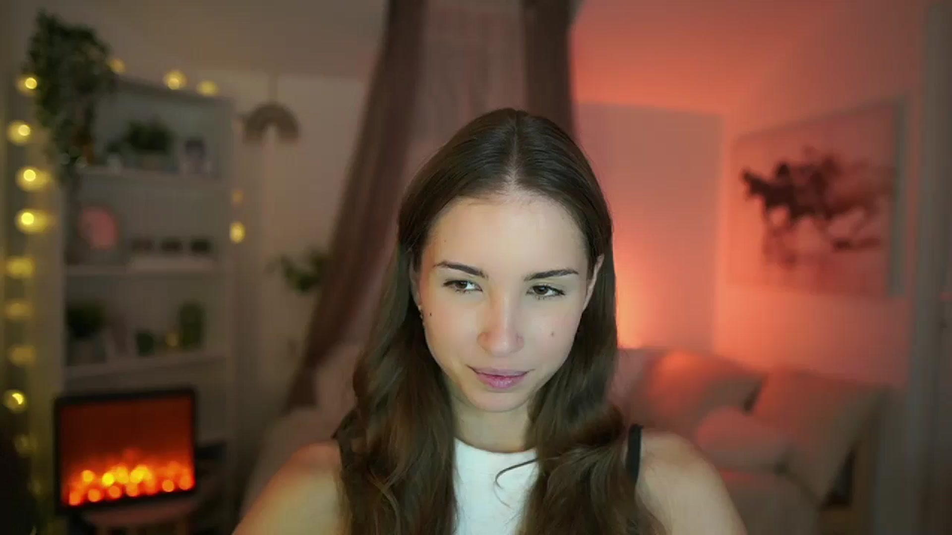 Gallery image thumbnail from Shy_jane's myfreecams stream on, 08/04/2024, 13:23 image 10 of 20