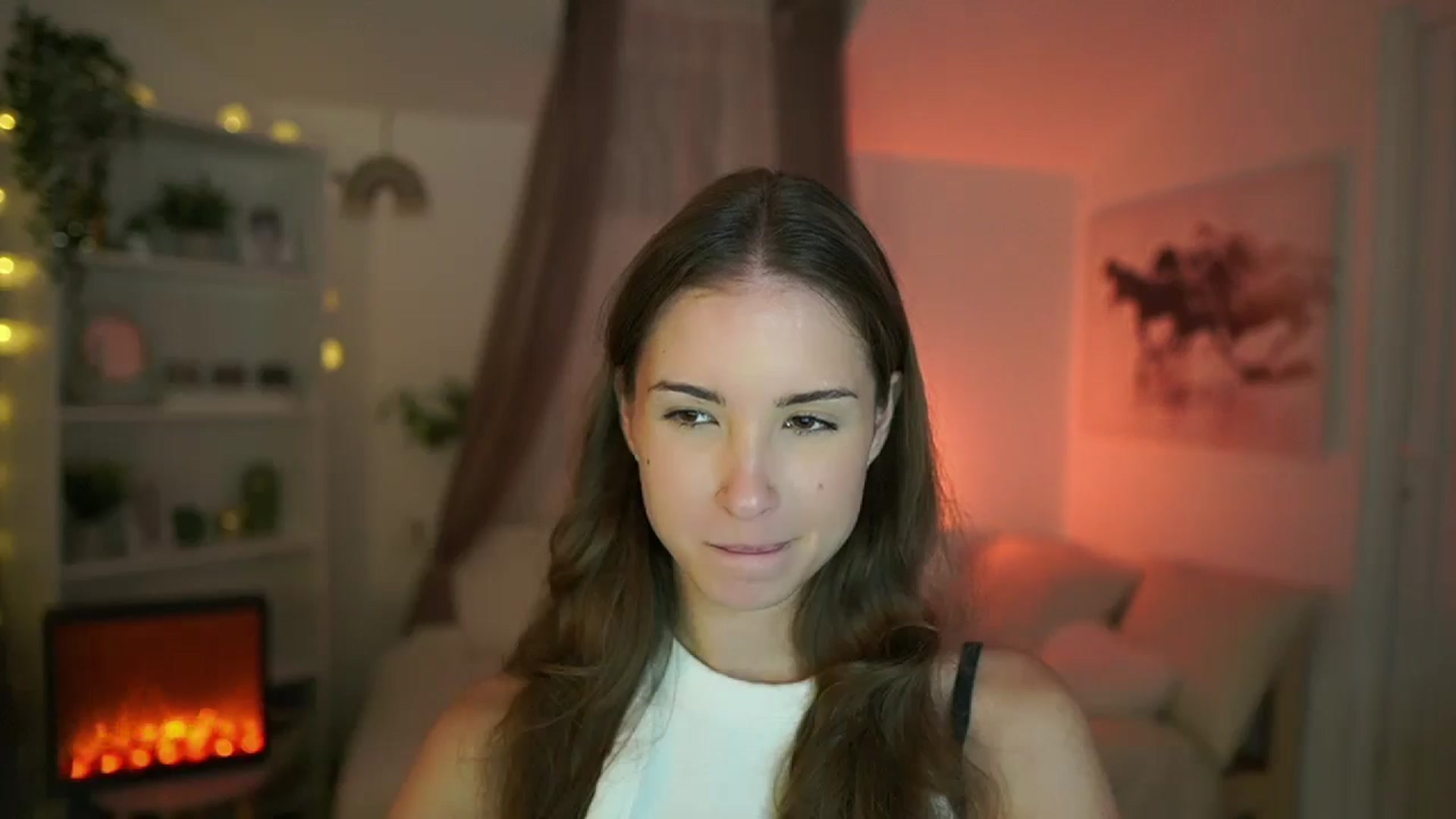 Gallery image thumbnail from Shy_jane's myfreecams stream on, 08/04/2024, 13:23 image 14 of 20