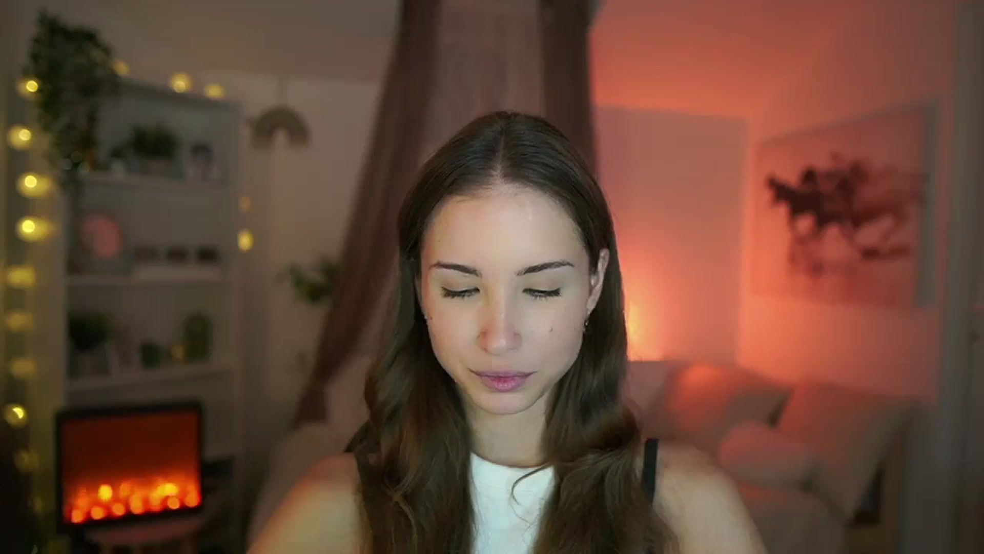 Gallery image thumbnail from Shy_jane's myfreecams stream on, 08/04/2024, 13:23 image 9 of 20