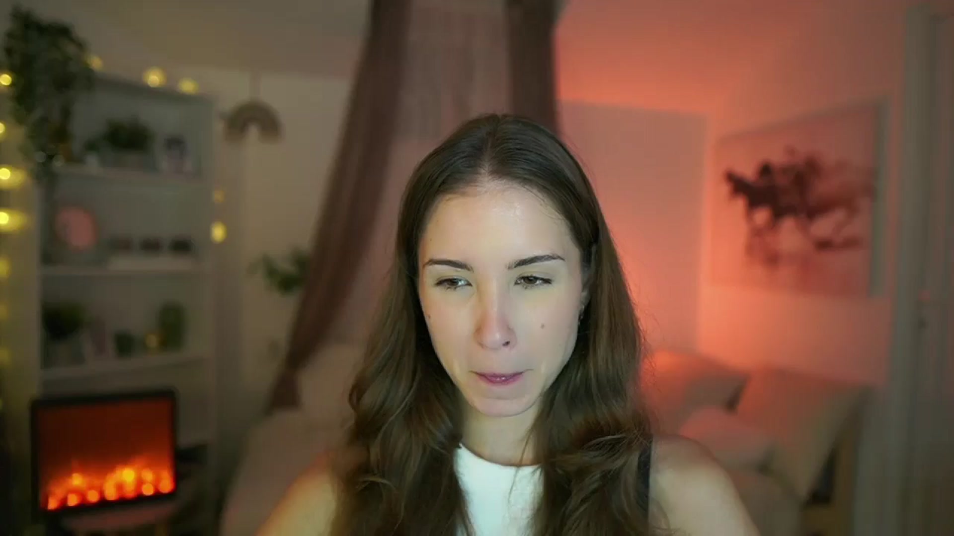 Gallery image thumbnail from Shy_jane's myfreecams stream on, 08/04/2024, 14:38 image 5 of 20