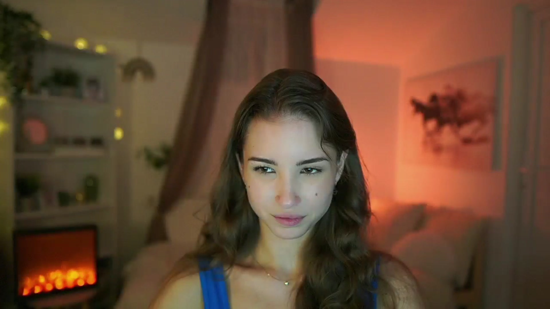 Gallery image thumbnail from Shy_jane's myfreecams stream on, 08/07/2024, 16:39 image 5 of 20