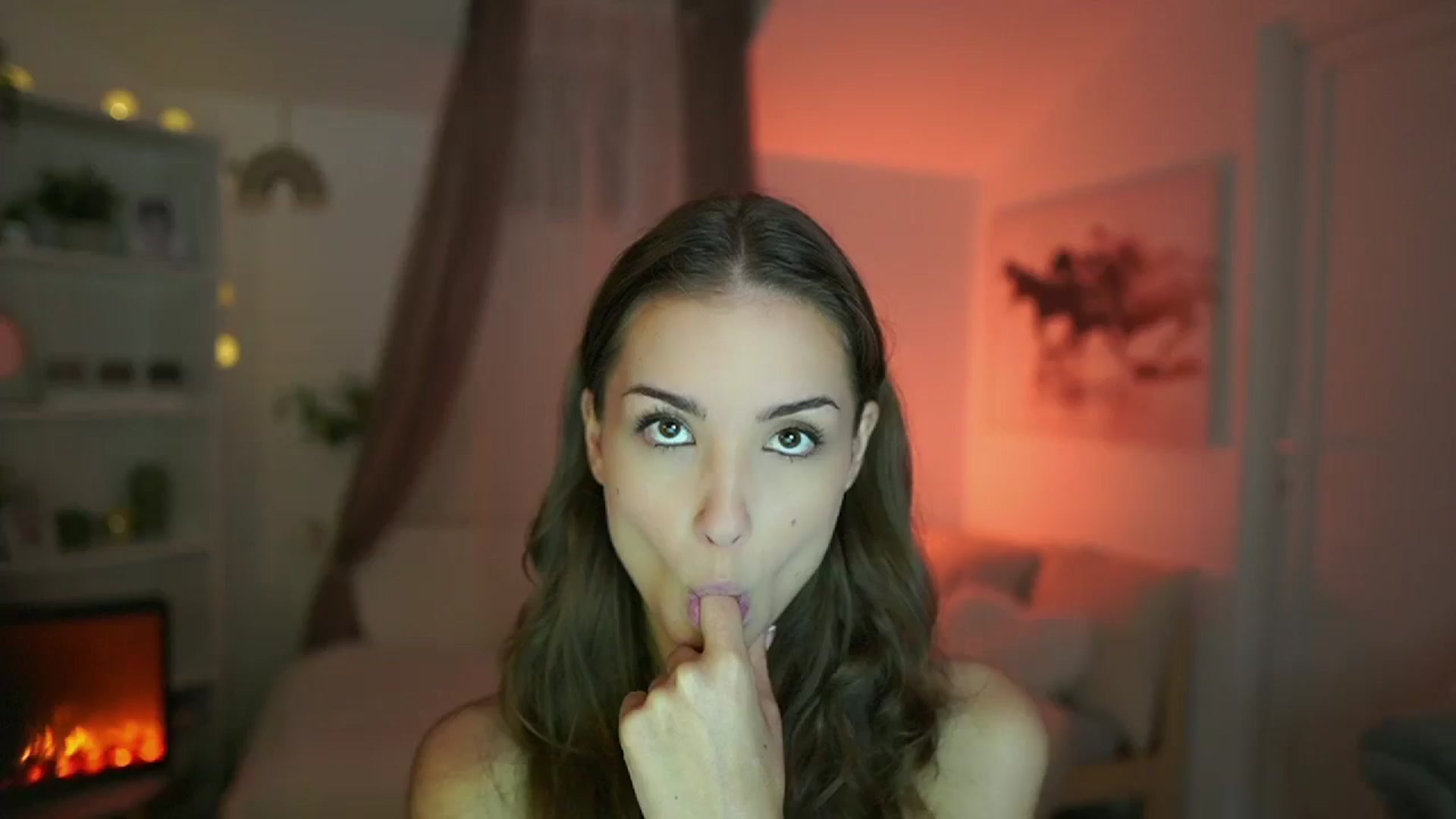 Gallery image thumbnail from Shy_jane's myfreecams stream on, 08/08/2024, 09:28 image 11 of 20
