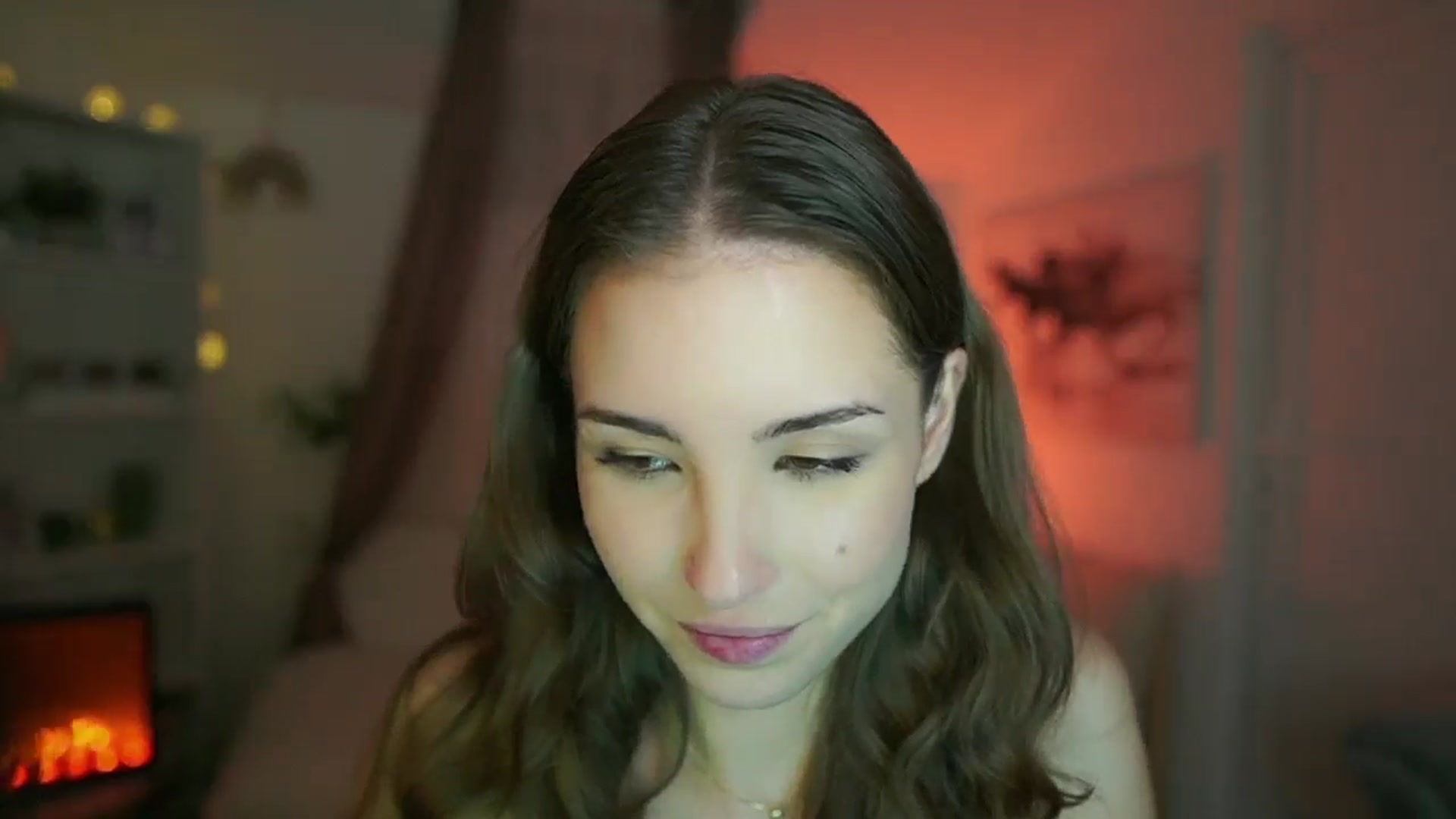 Gallery image thumbnail from Shy_jane's myfreecams stream on, 08/08/2024, 12:09 image 14 of 20
