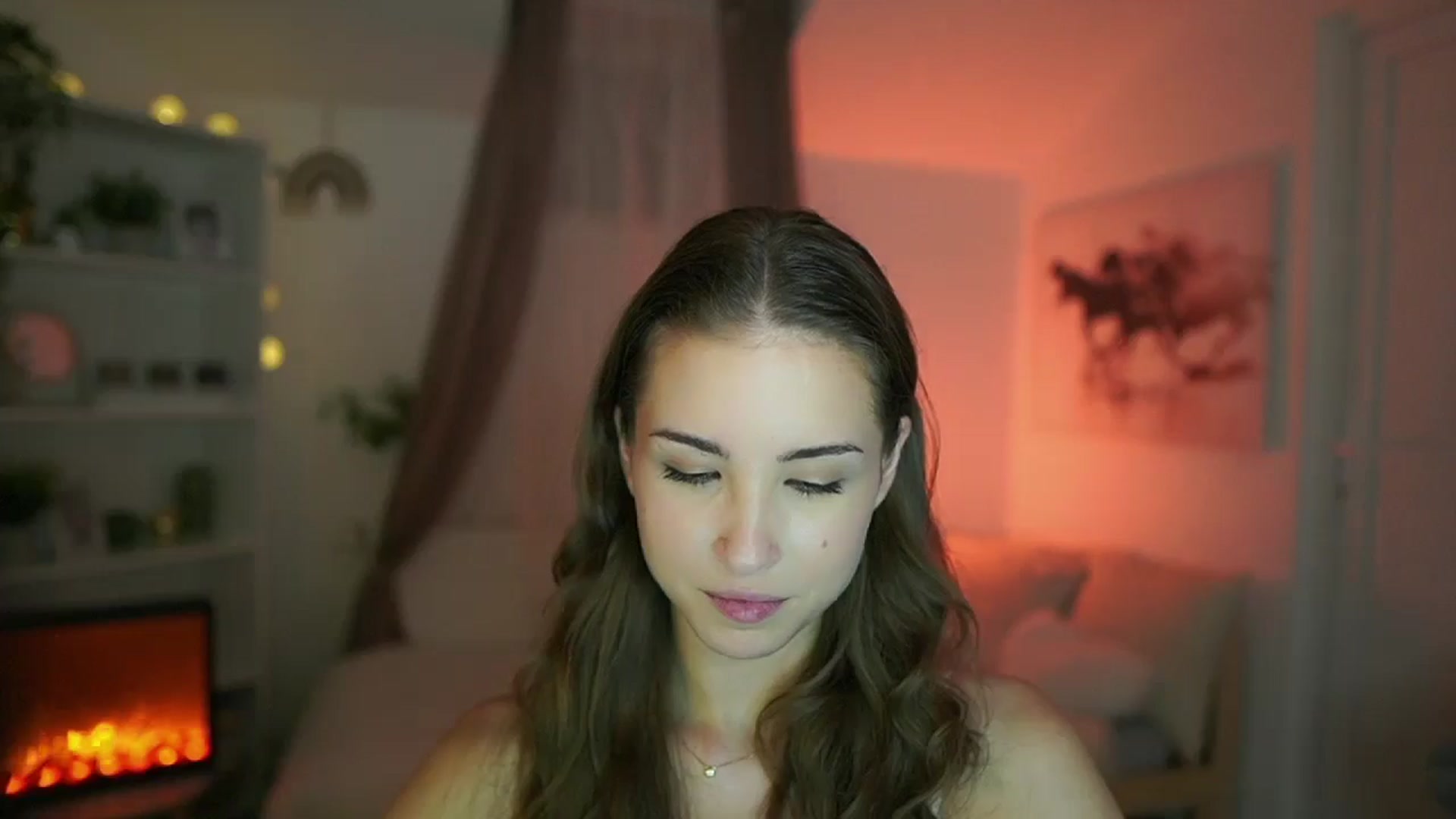 Gallery image thumbnail from Shy_jane's myfreecams stream on, 08/08/2024, 14:07 image 5 of 20