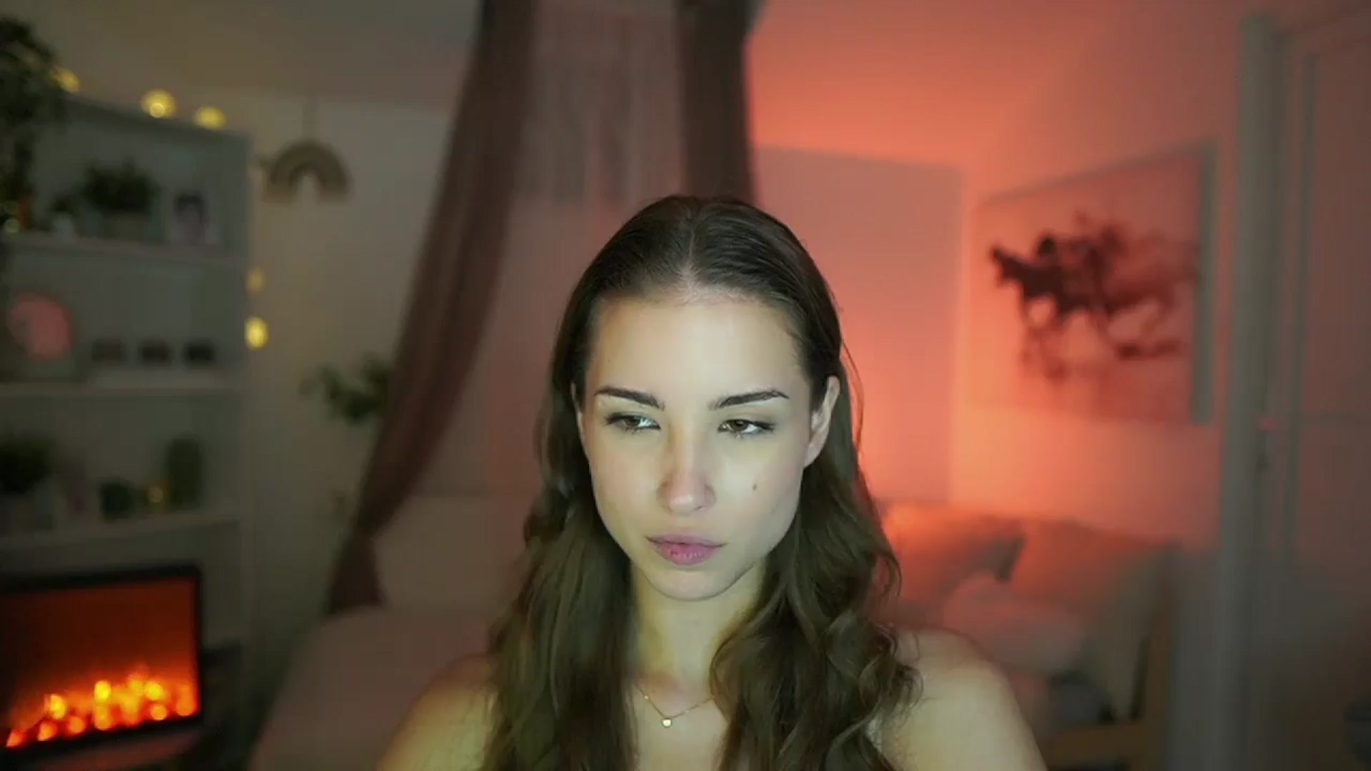 Gallery image thumbnail from Shy_jane's myfreecams stream on, 08/08/2024, 14:07 image 2 of 20