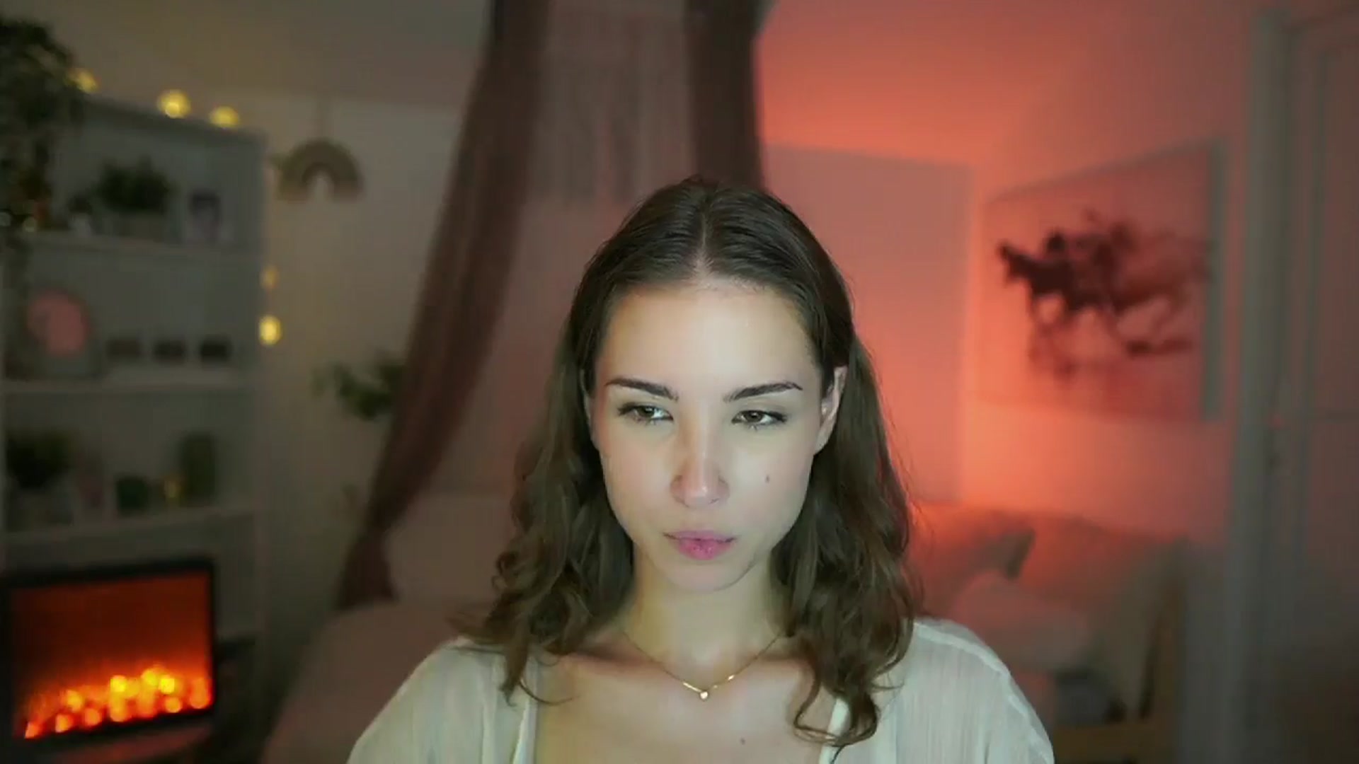 Gallery image thumbnail from Shy_jane's myfreecams stream on, 08/08/2024, 15:18 image 14 of 20