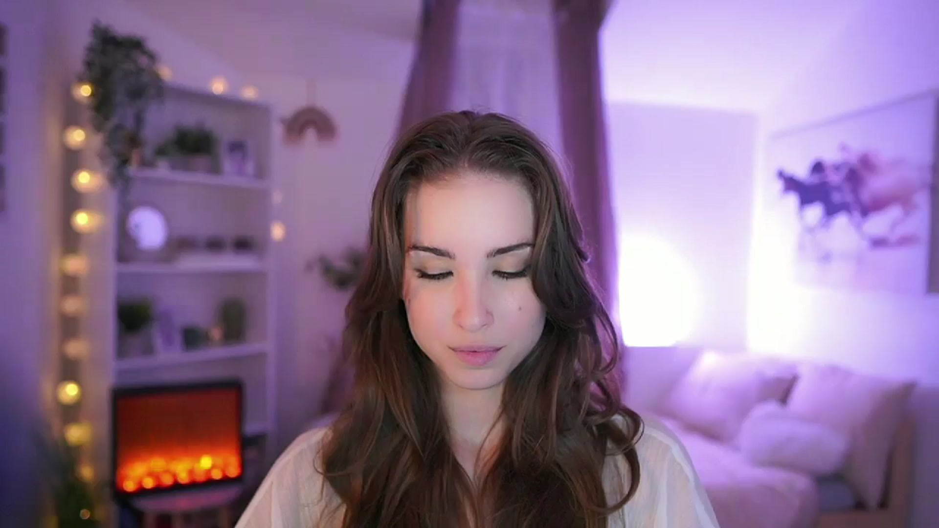 Gallery image thumbnail from Shy_jane's myfreecams stream on, 08/11/2024, 13:17 image 14 of 20