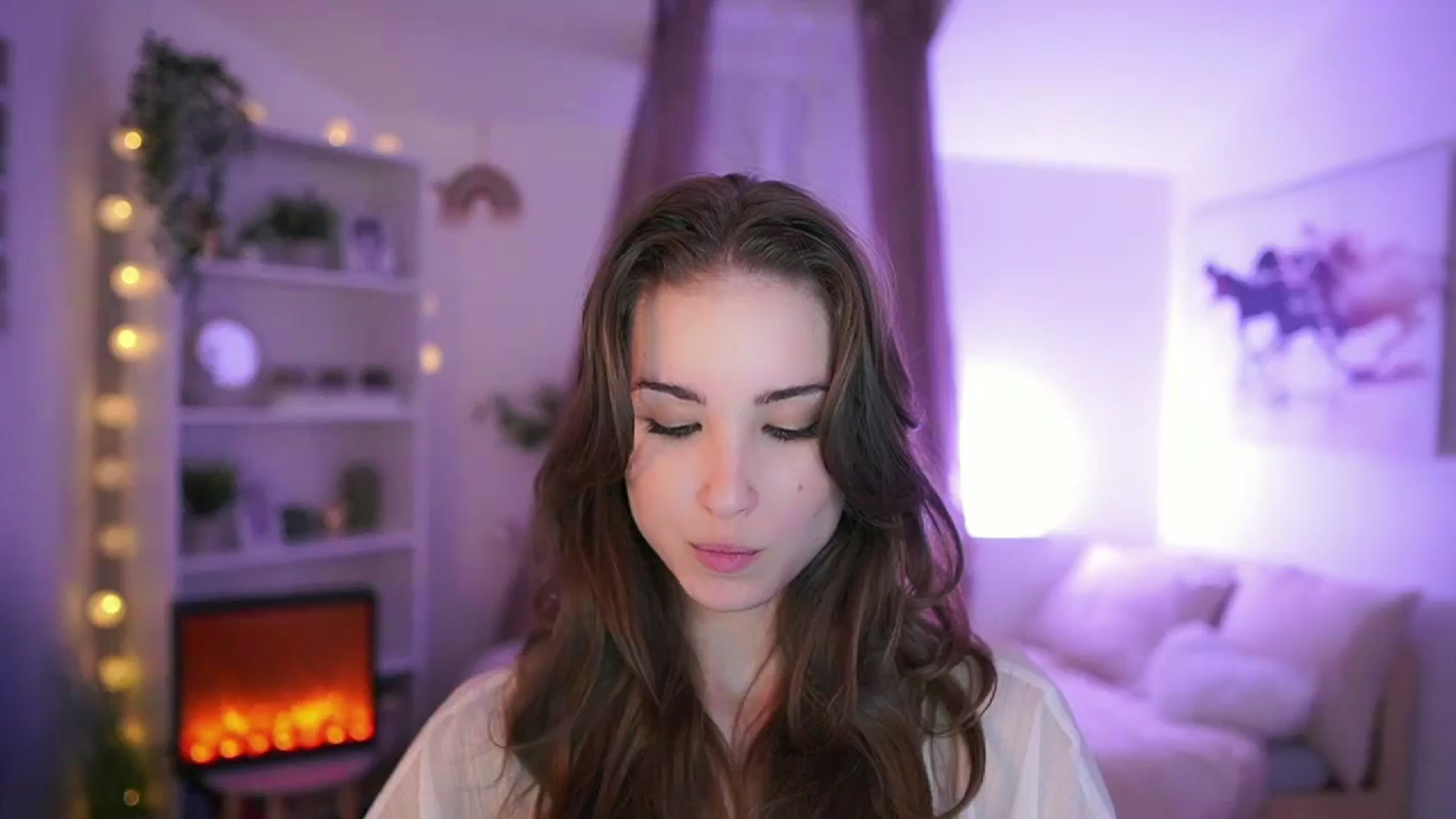 Gallery image thumbnail from Shy_jane's myfreecams stream on, 08/11/2024, 13:17 image 16 of 20