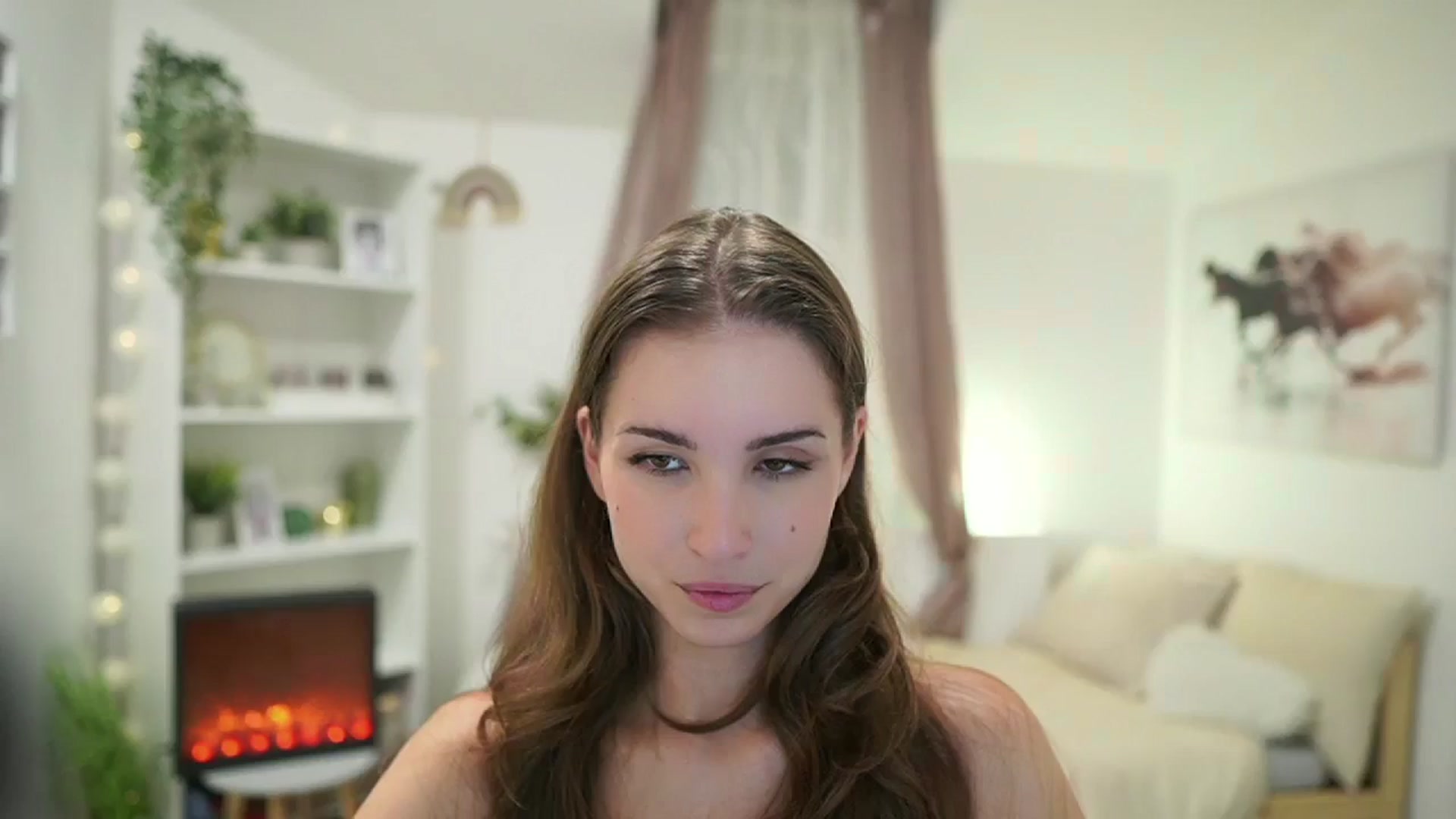 Gallery image thumbnail from Shy_jane's myfreecams stream on, 08/11/2024, 15:24 image 13 of 20