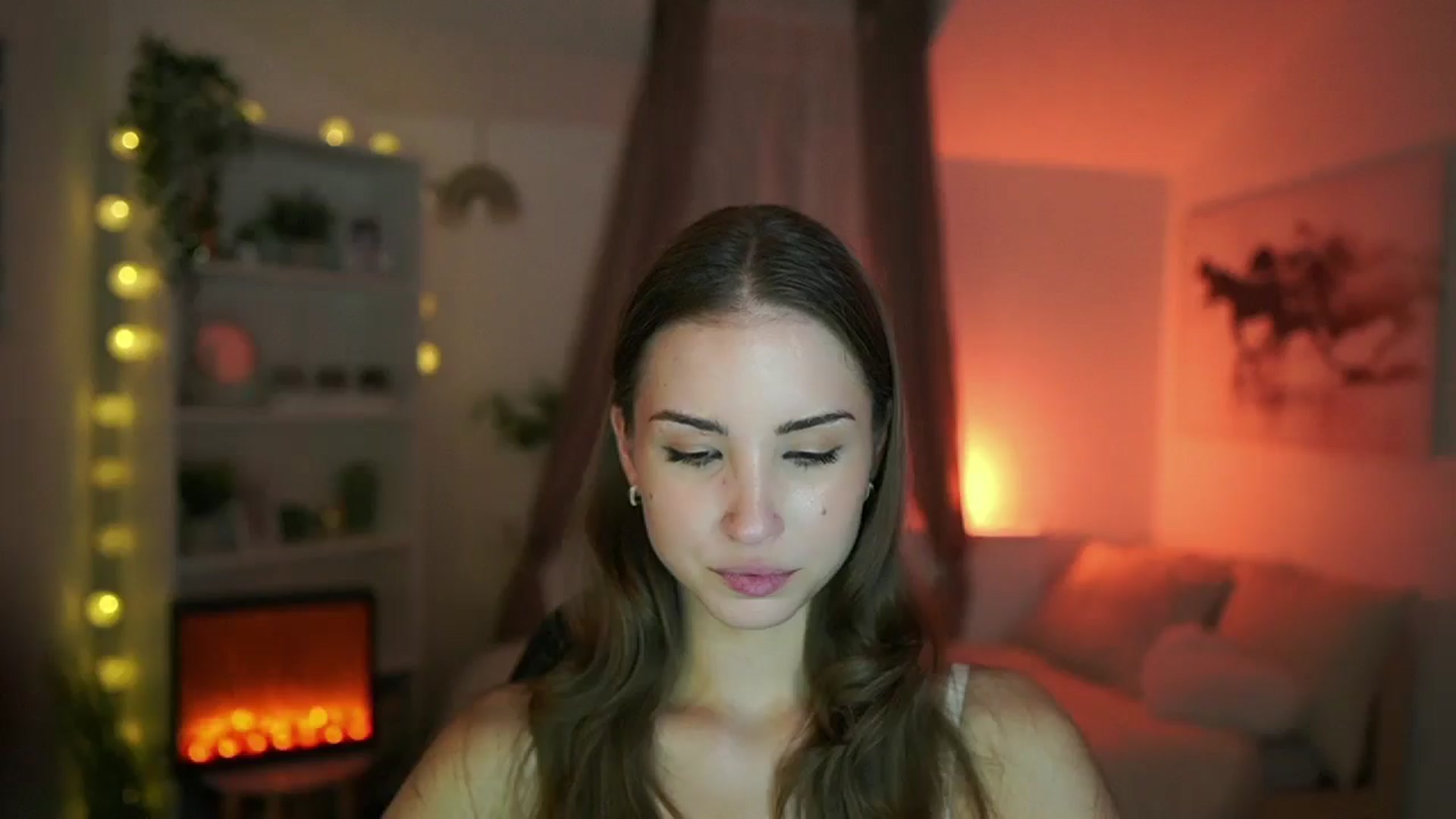 Gallery image thumbnail from Shy_jane's myfreecams stream on, 08/12/2024, 16:39 image 2 of 20