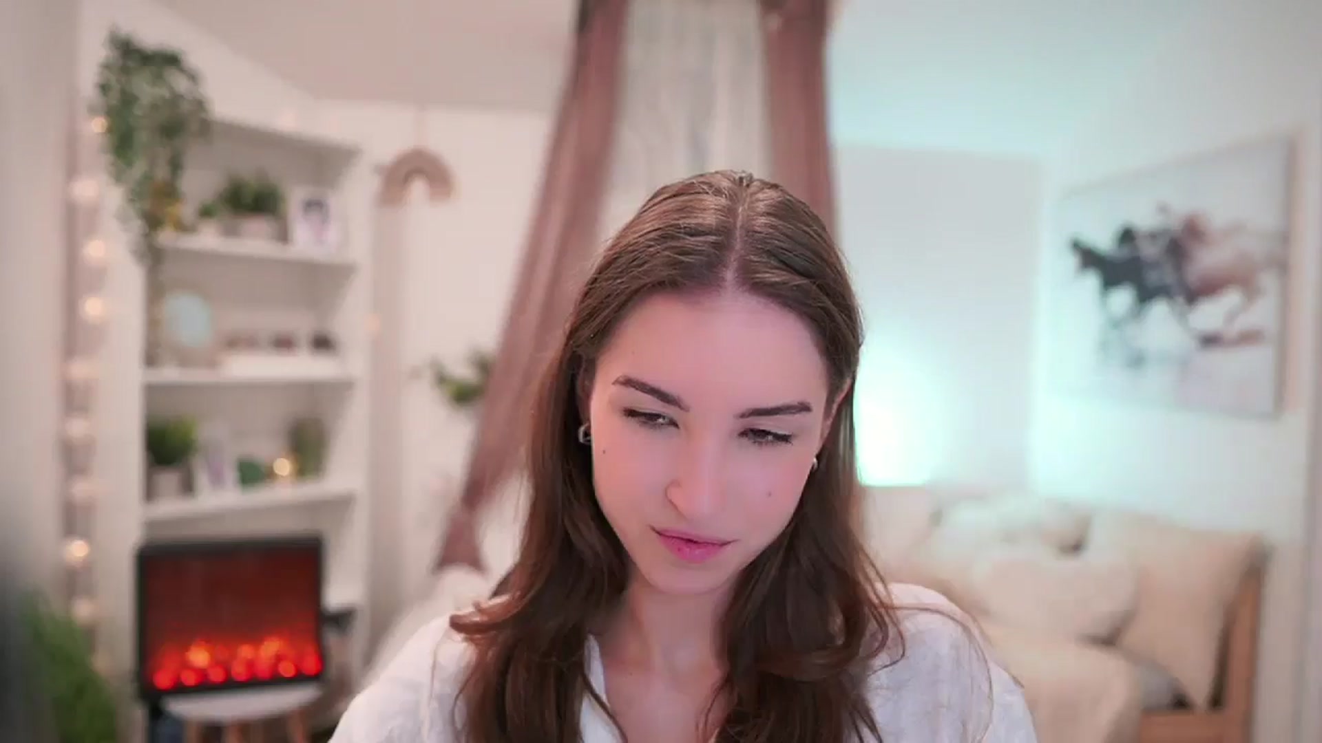 Gallery image thumbnail from Shy_jane's myfreecams stream on, 08/13/2024, 11:43 image 2 of 20