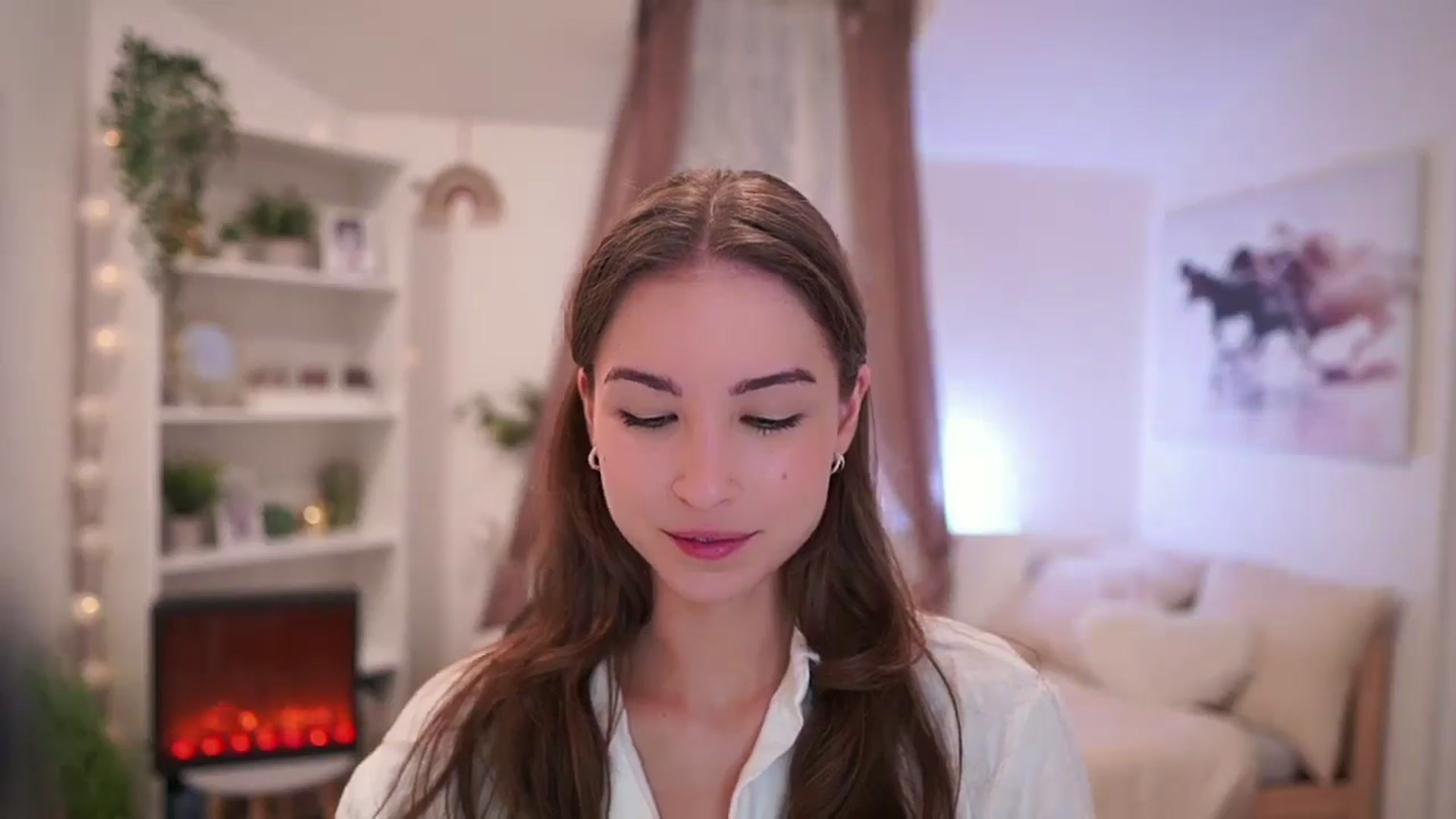 Gallery image thumbnail from Shy_jane's myfreecams stream on, 08/13/2024, 11:43 image 15 of 20