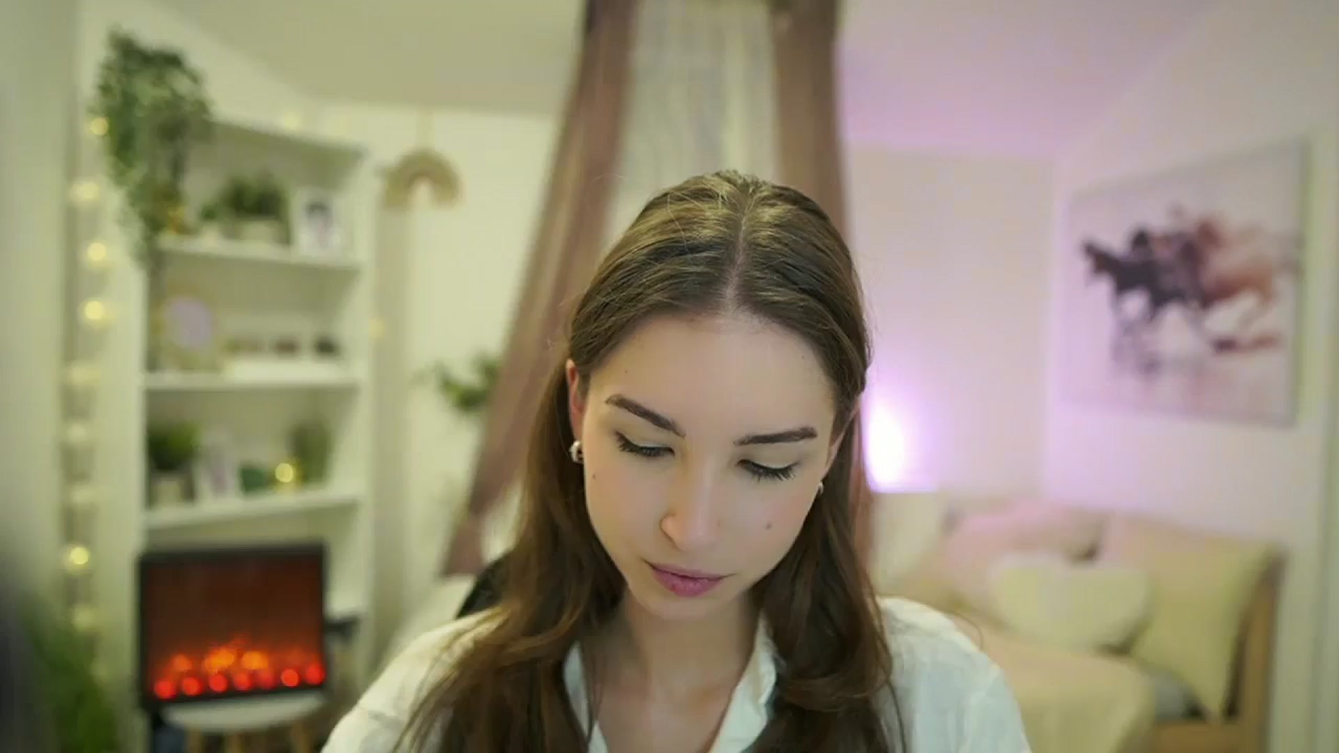 Gallery image thumbnail from Shy_jane's myfreecams stream on, 08/13/2024, 11:43 image 18 of 20