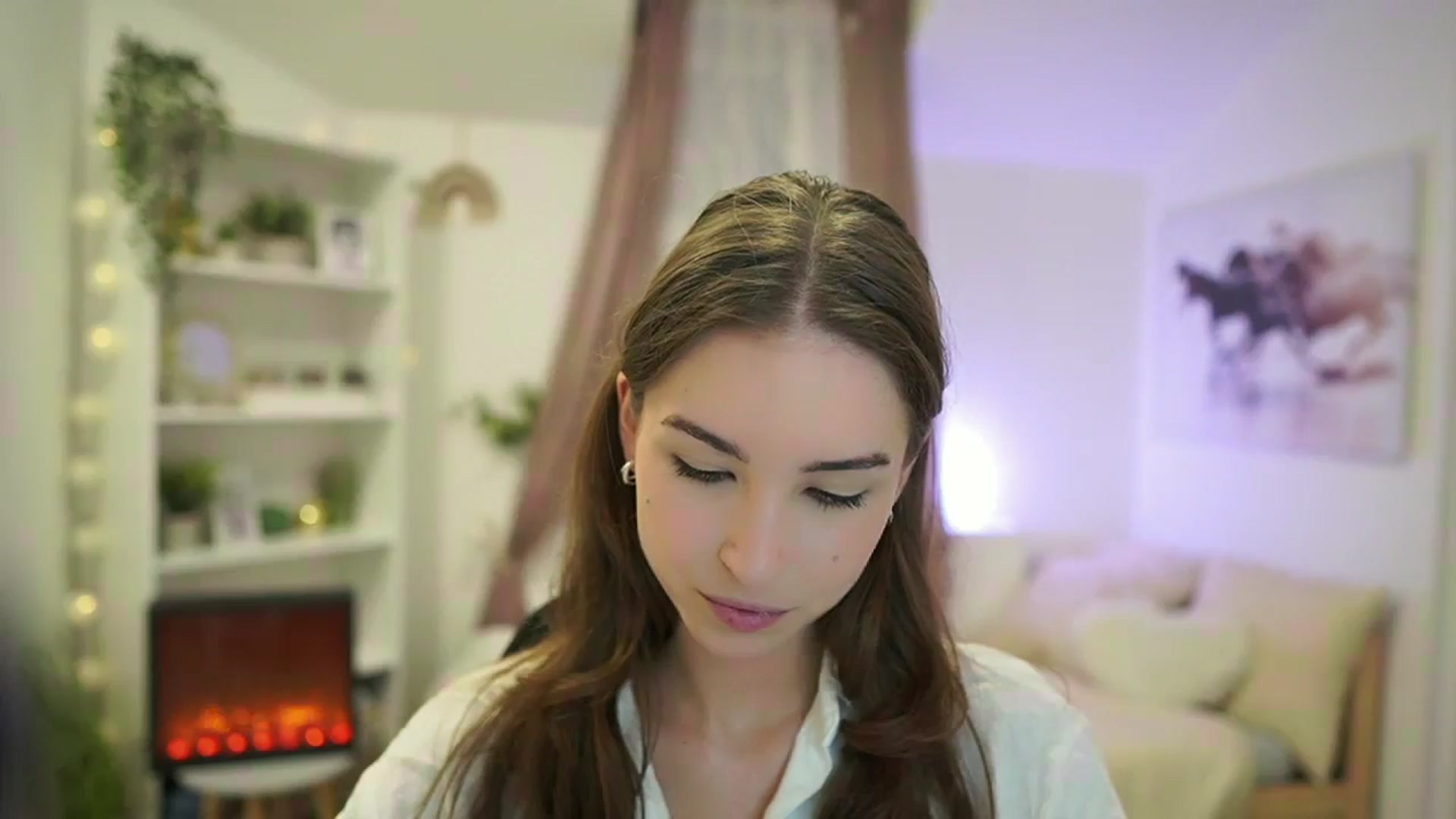 Gallery image thumbnail from Shy_jane's myfreecams stream on, 08/13/2024, 11:43 image 17 of 20