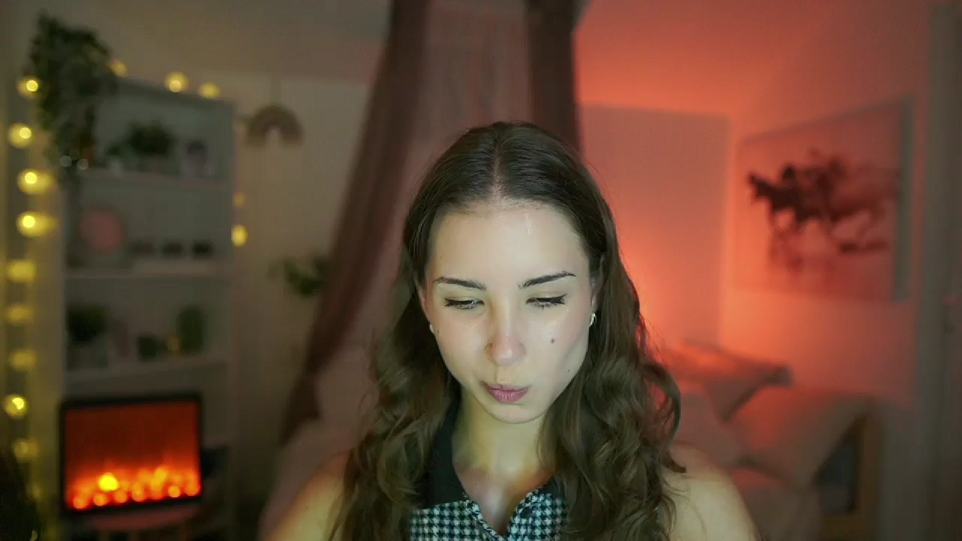 Gallery image thumbnail from Shy_jane's myfreecams stream on, 08/24/2024, 12:40 image 7 of 20