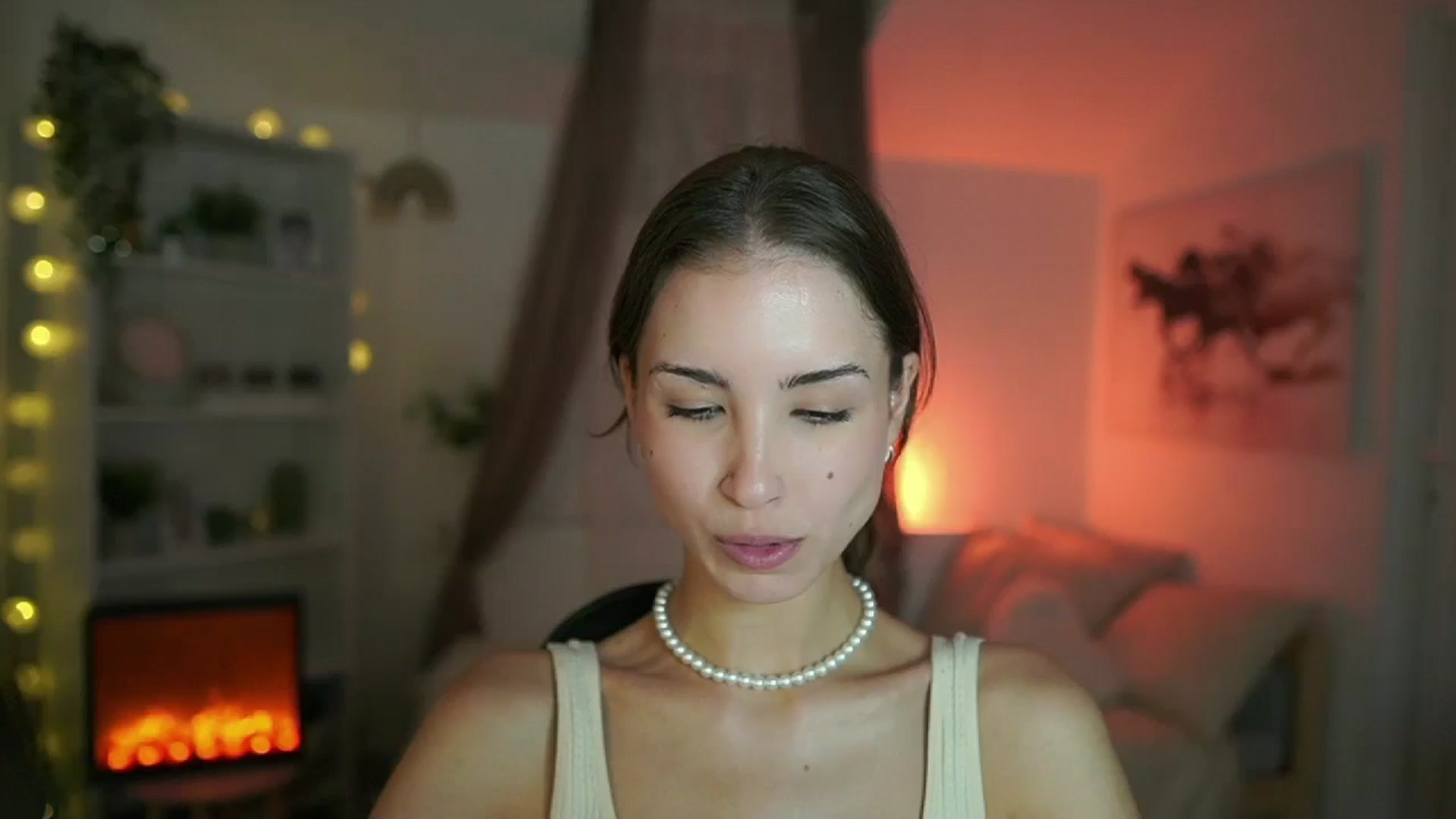 Gallery image thumbnail from Shy_jane's myfreecams stream on, 08/27/2024, 09:24 image 14 of 20