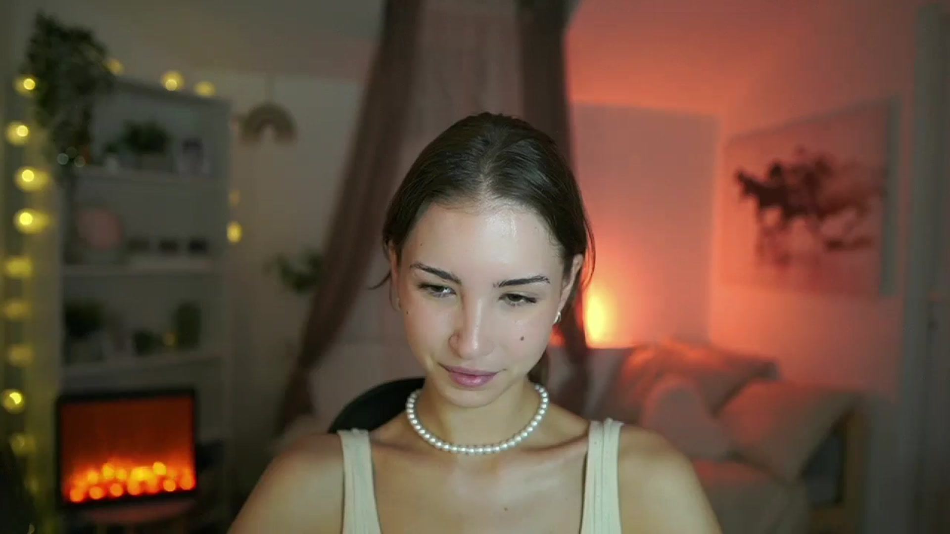 Gallery image thumbnail from Shy_jane's myfreecams stream on, 08/27/2024, 09:24 image 18 of 20