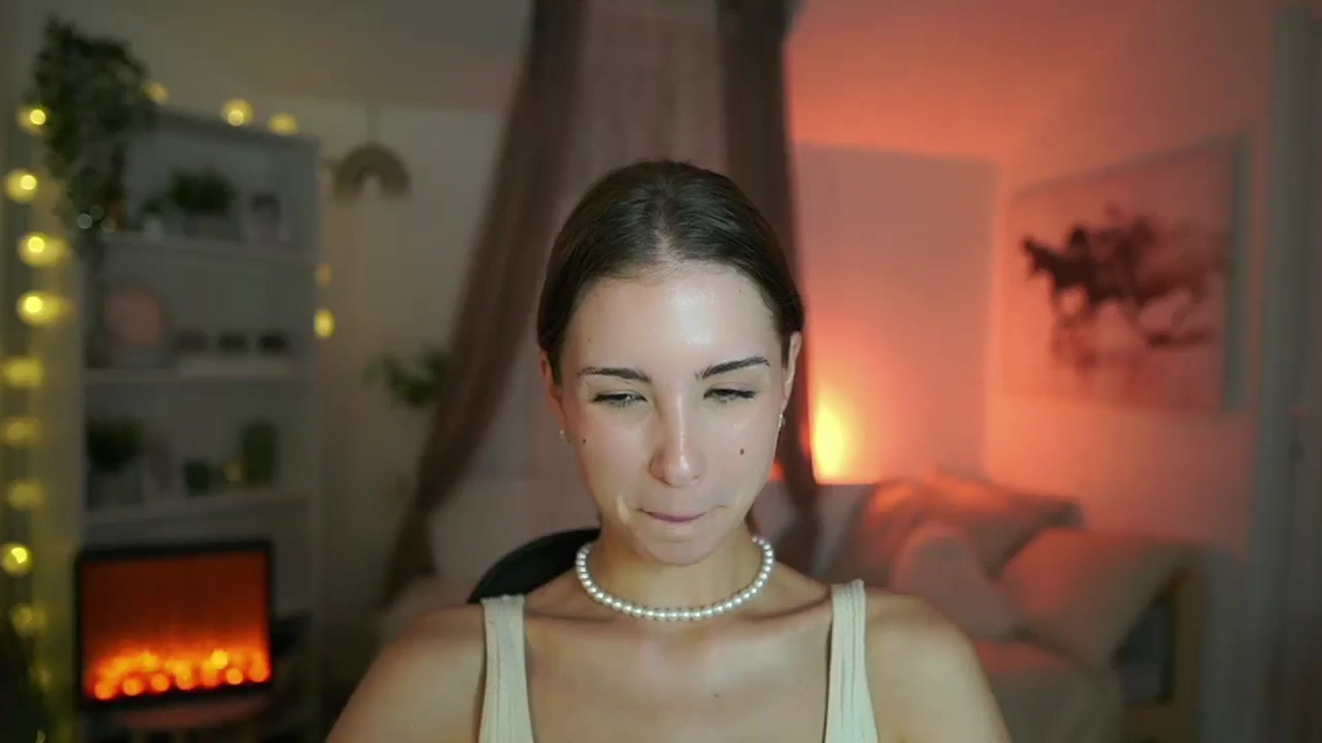 Gallery image thumbnail from Shy_jane's myfreecams stream on, 08/27/2024, 12:05 image 15 of 20