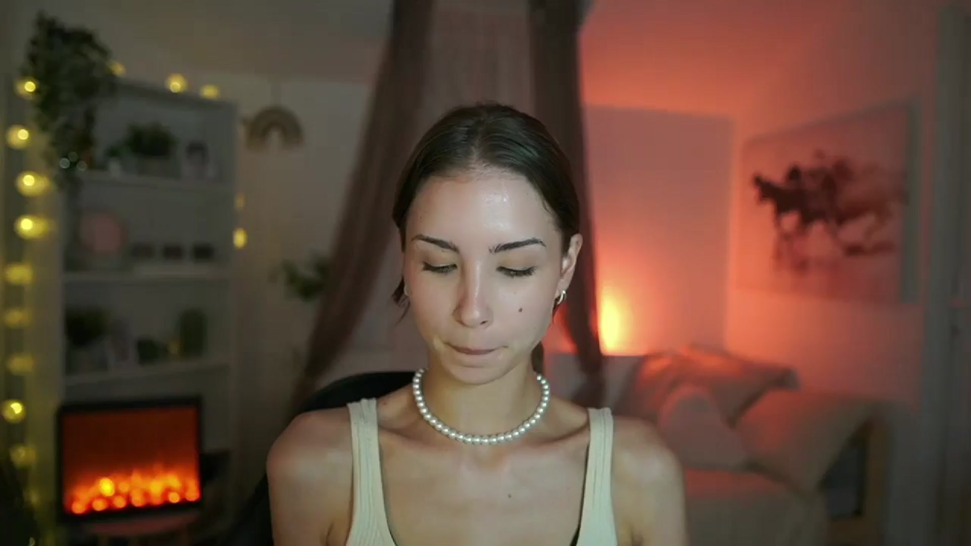 Gallery image thumbnail from Shy_jane's myfreecams stream on, 08/27/2024, 12:05 image 1 of 20
