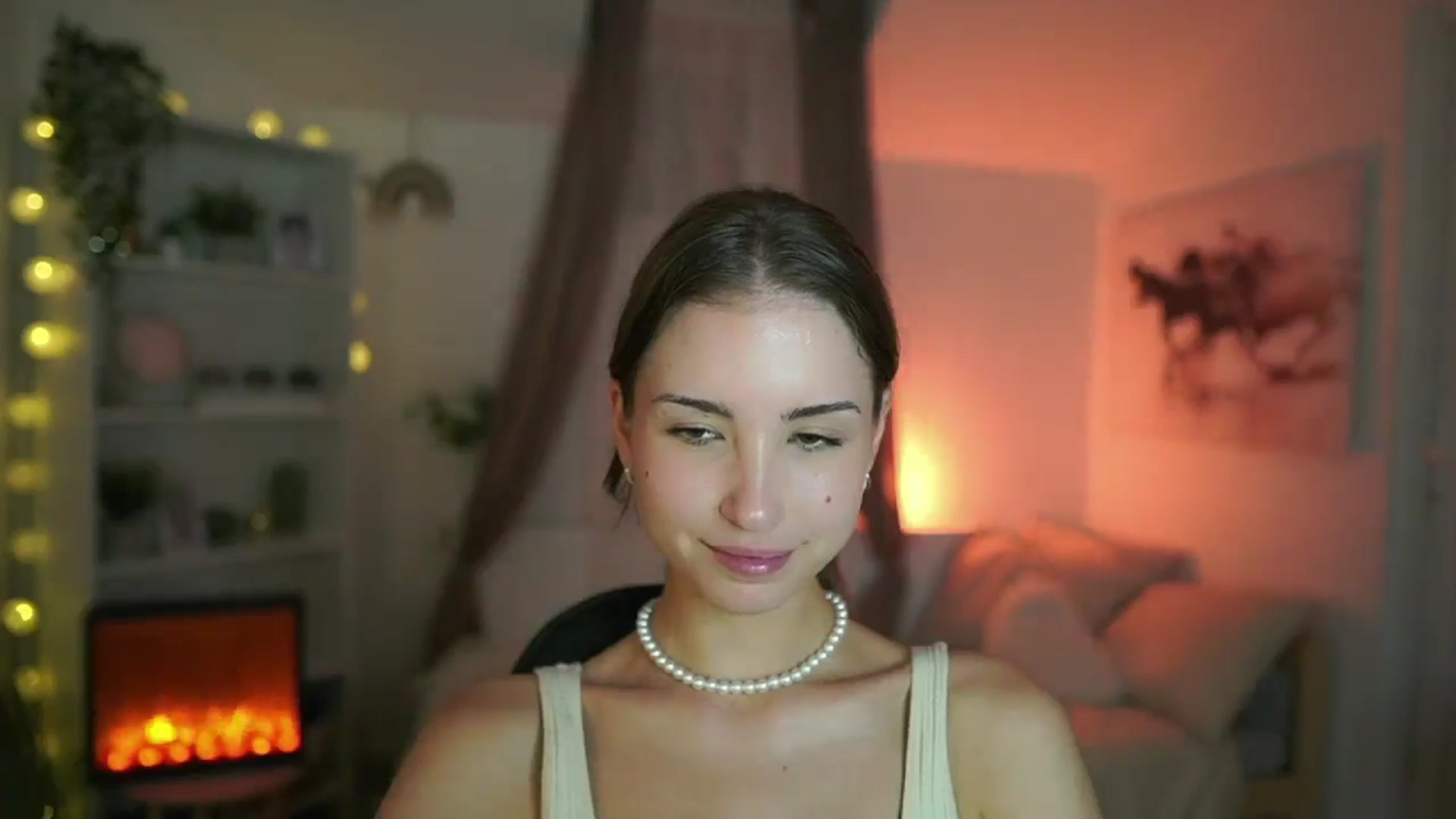 Gallery image thumbnail from Shy_jane's myfreecams stream on, 08/27/2024, 12:05 image 7 of 20