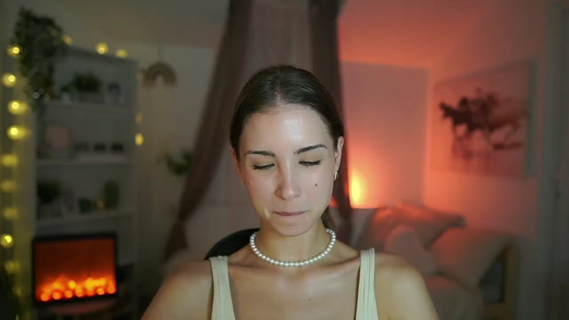 Gallery image thumbnail from Shy_jane's myfreecams stream on, 08/27/2024, 12:05 image 20 of 20
