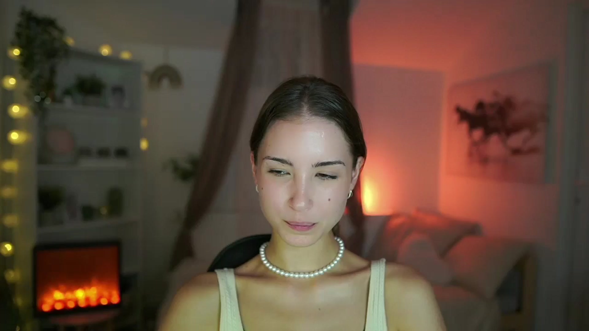 Gallery image thumbnail from Shy_jane's myfreecams stream on, 08/27/2024, 13:02 image 8 of 20