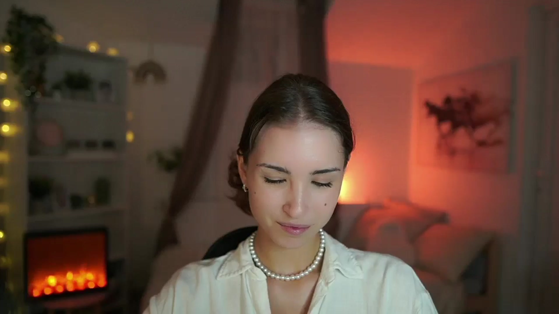 Gallery image thumbnail from Shy_jane's myfreecams stream on, 08/29/2024, 10:33 image 6 of 20